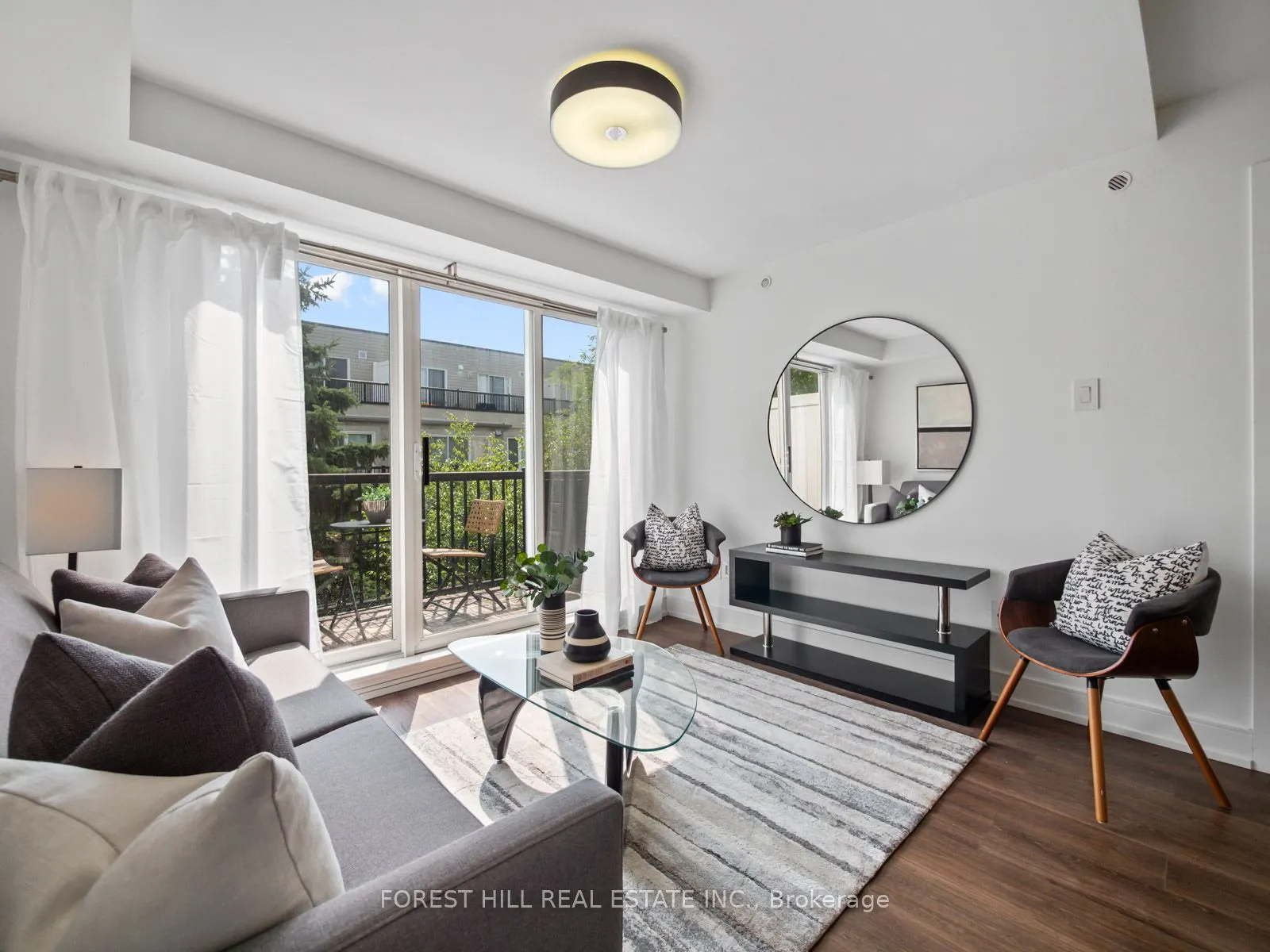 65 George Appleton Way, #2069