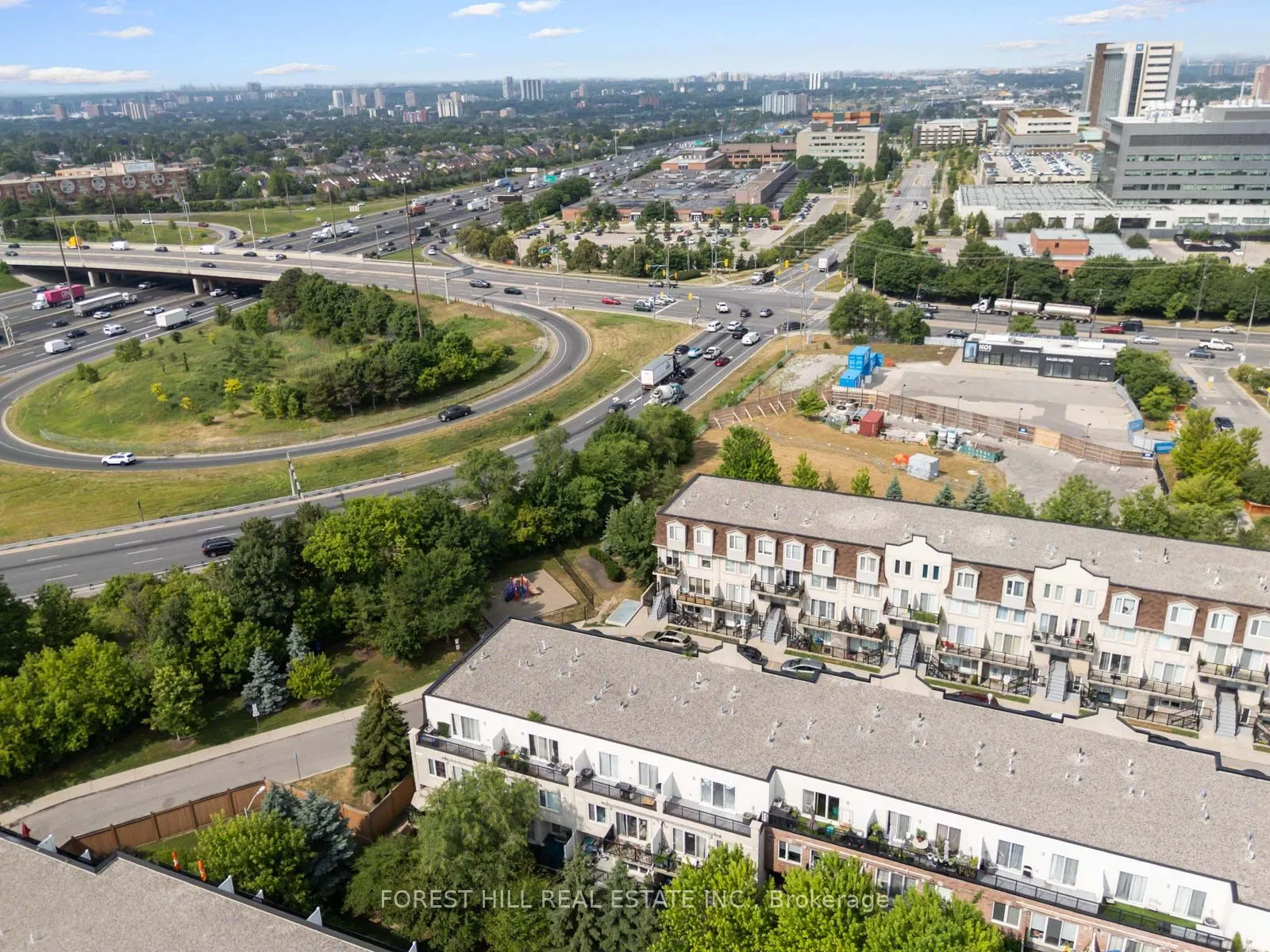 65 George Appleton Way, #2069