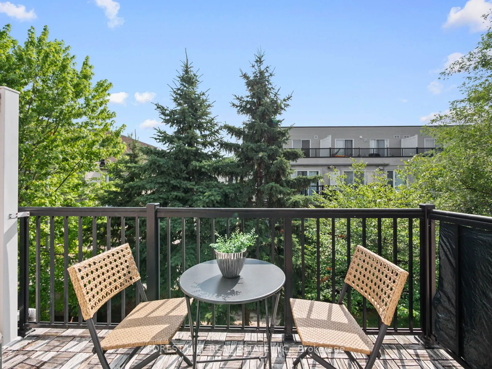 65 George Appleton Way, #2069