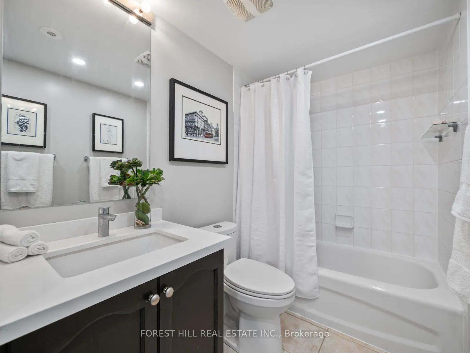 65 George Appleton Way, #2069