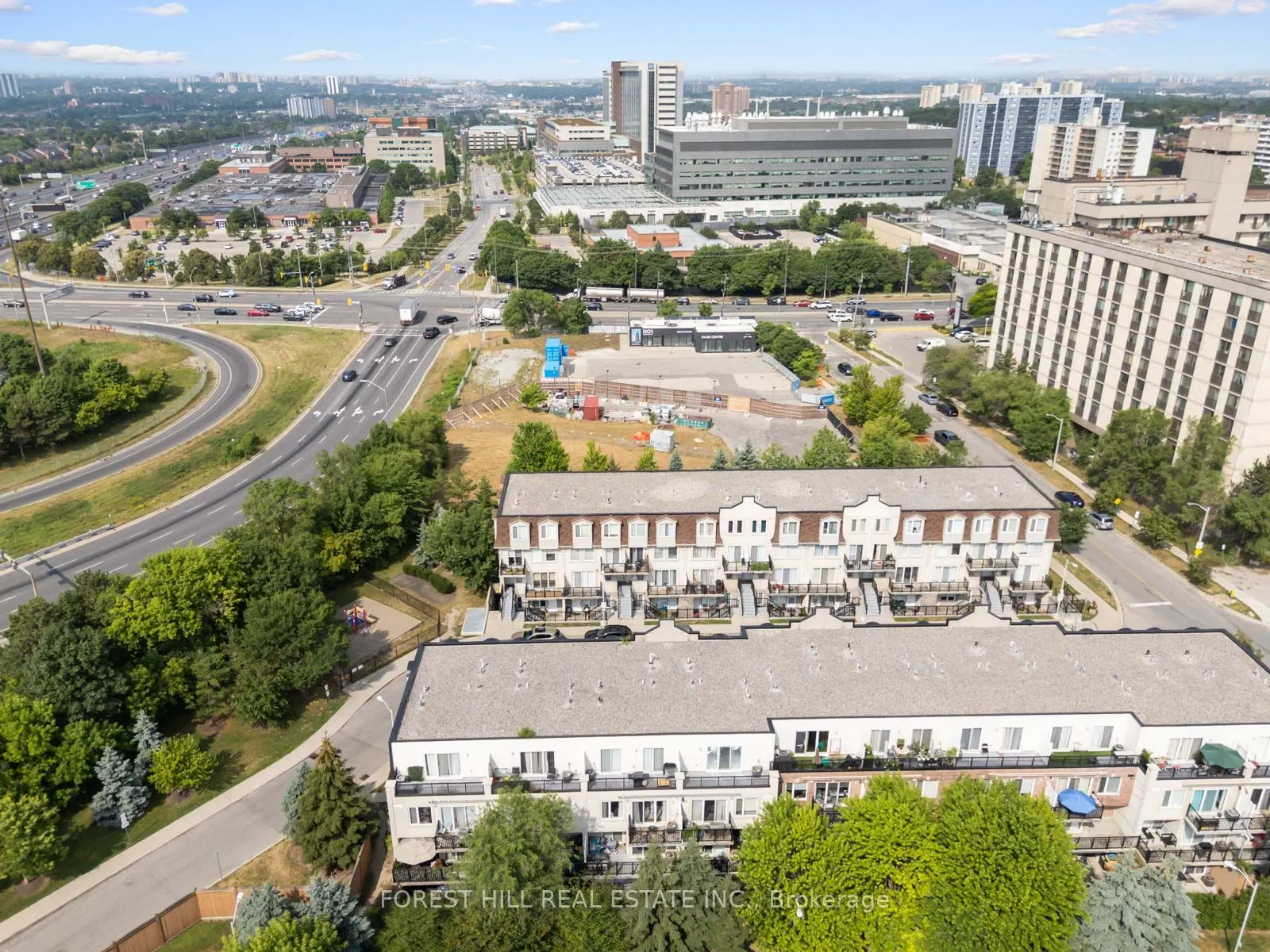 65 George Appleton Way, #2069