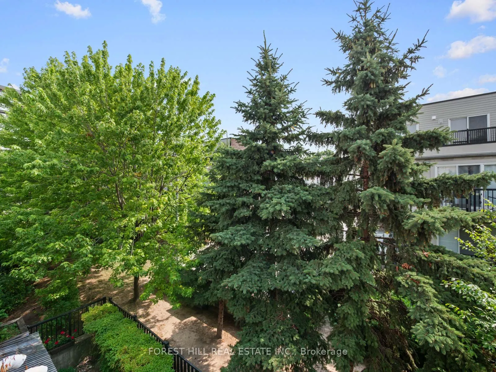 65 George Appleton Way, #2069