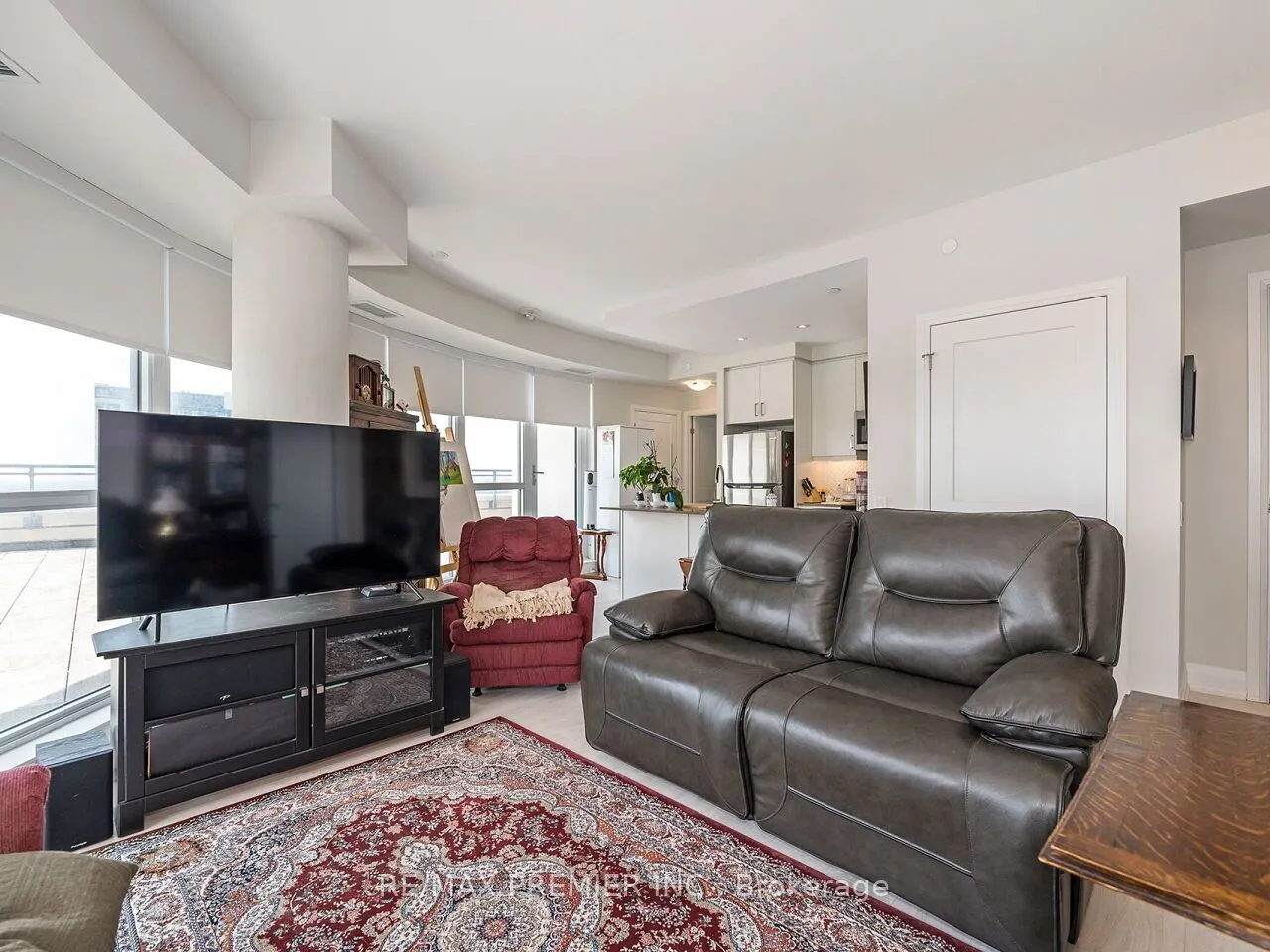 15 Lynch Street, #1805