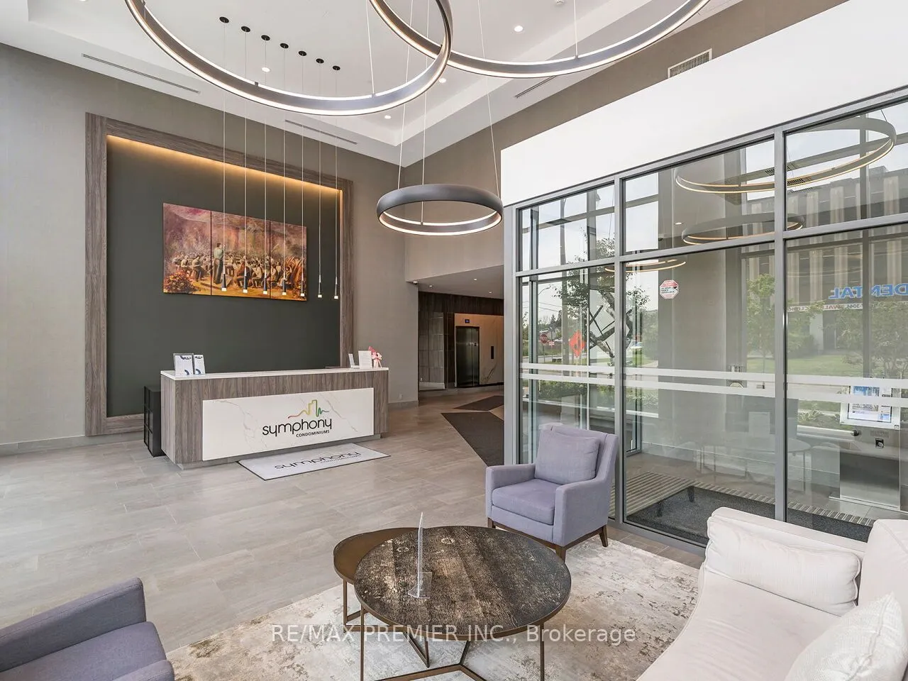 15 Lynch Street, #1805