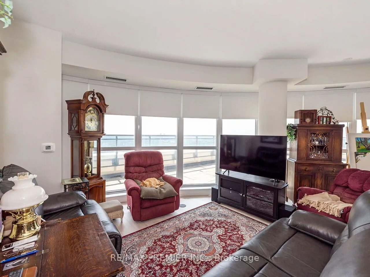 15 Lynch Street, #1805