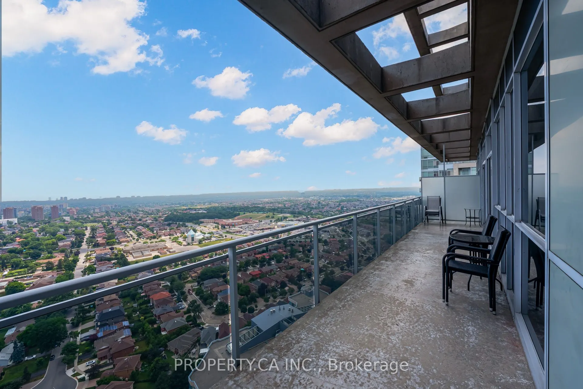 223 Webb Drive, #PH3504