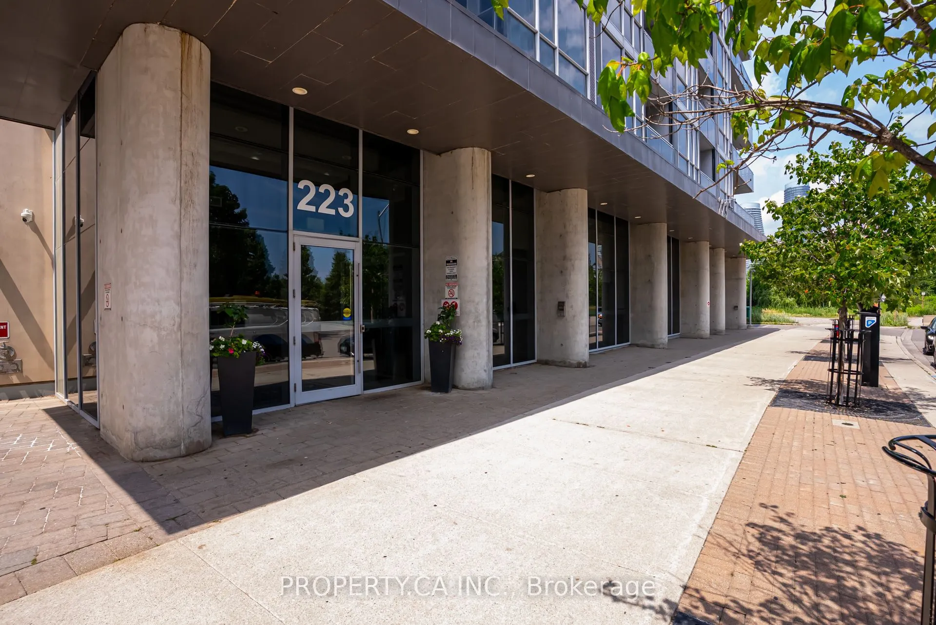 223 Webb Drive, #PH3504