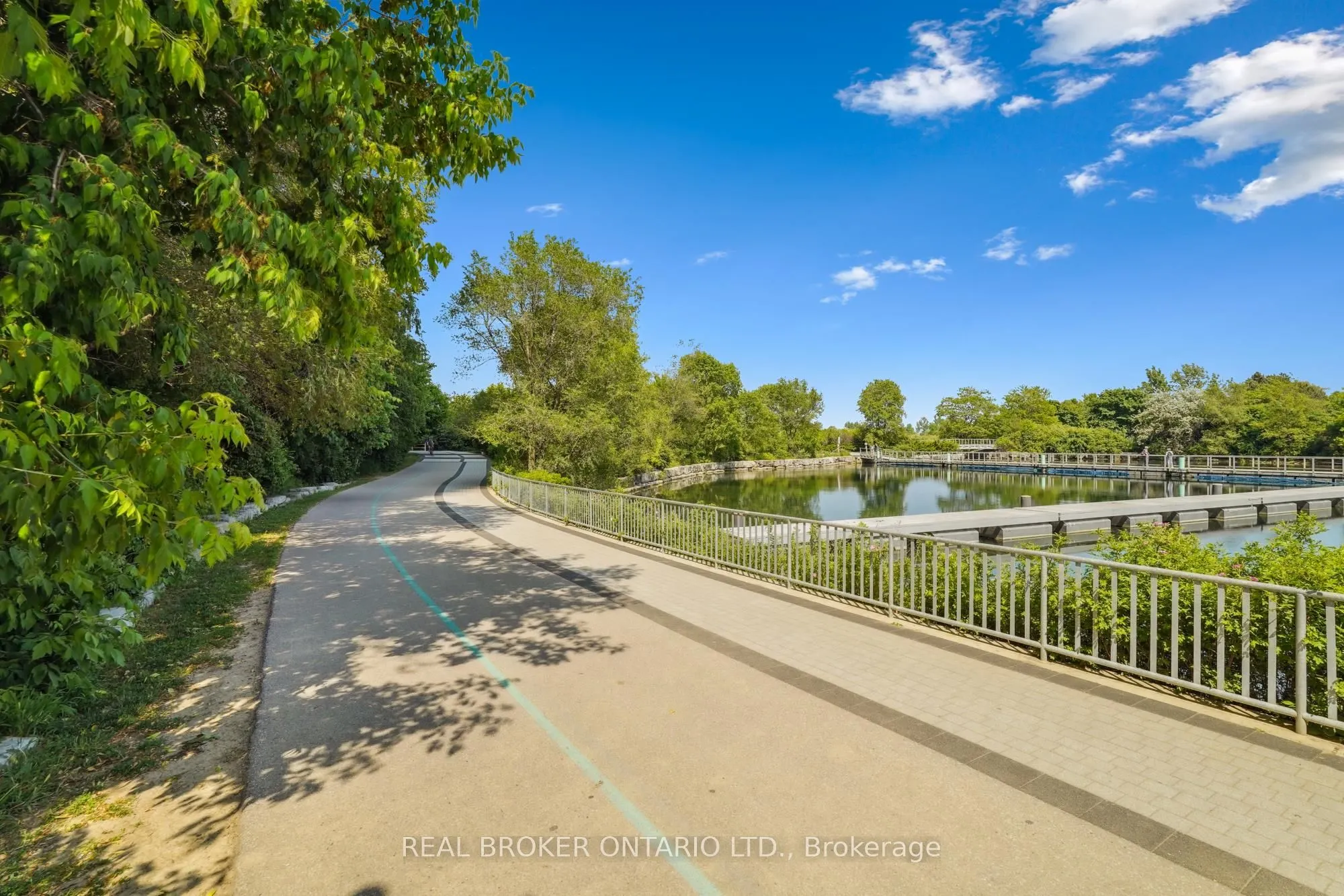 33 Shore Breeze Drive, #3704