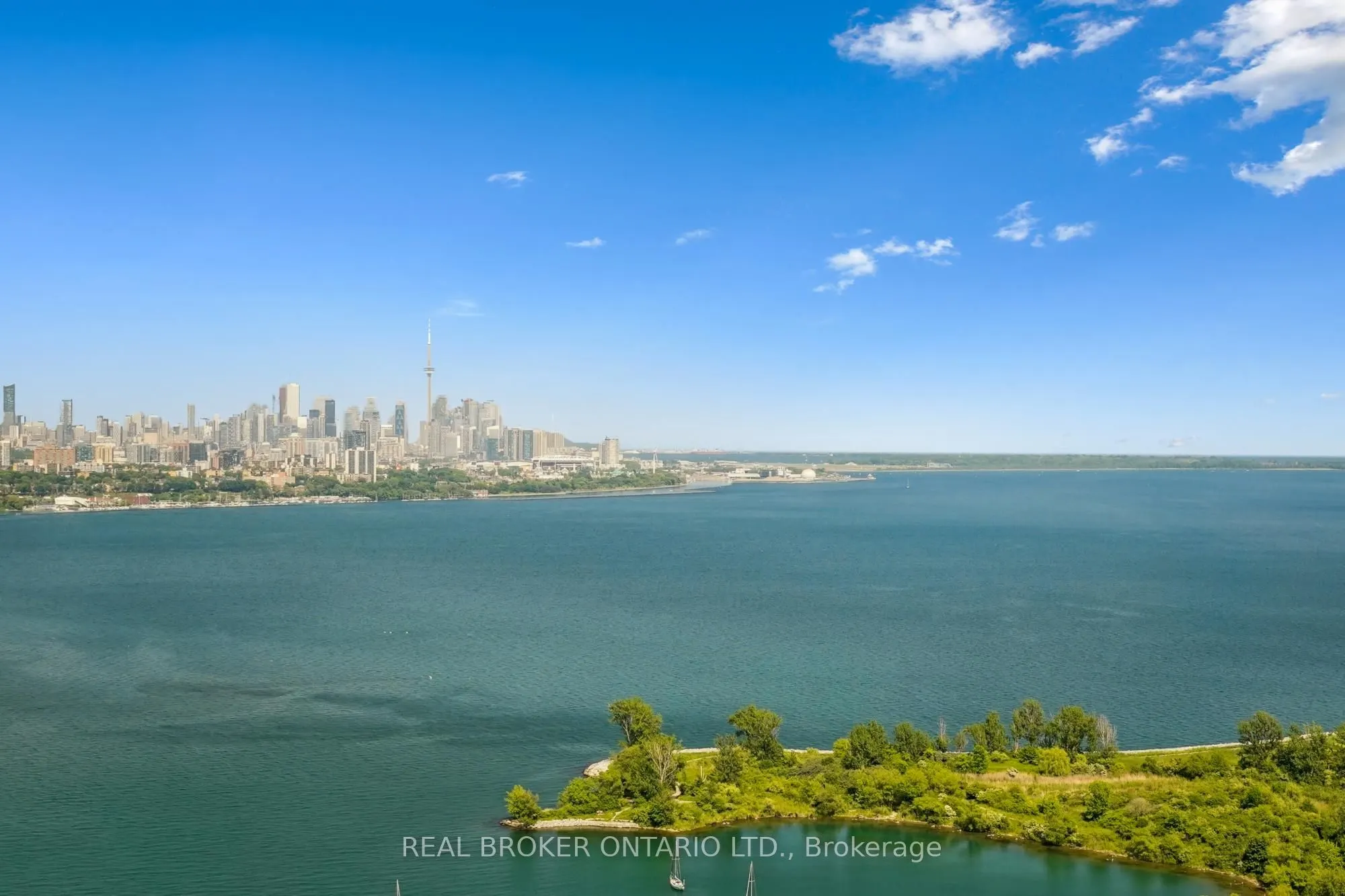 33 Shore Breeze Drive, #3704