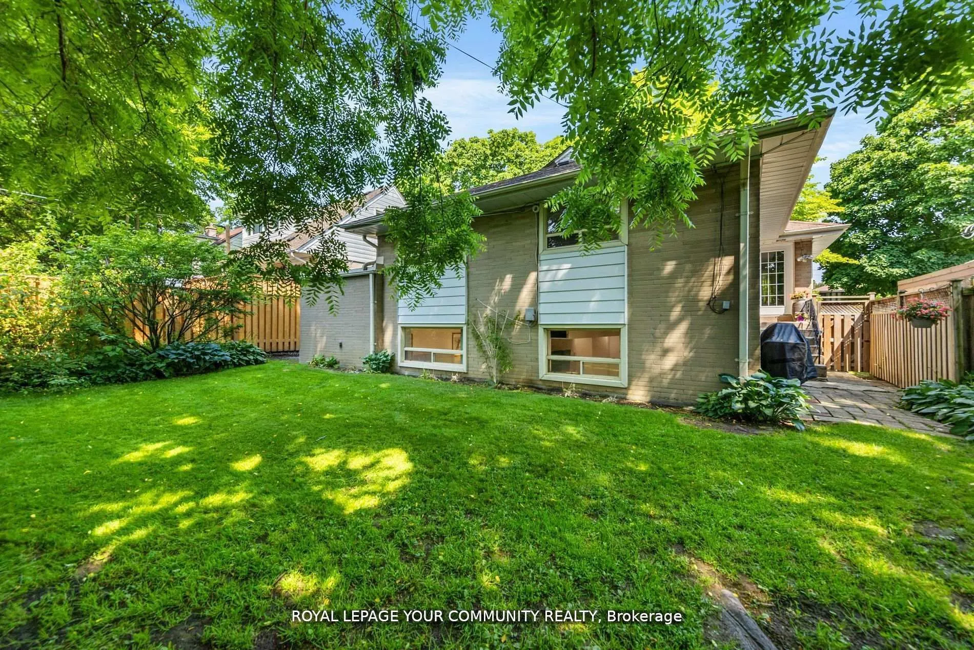 11 Braywin Drive