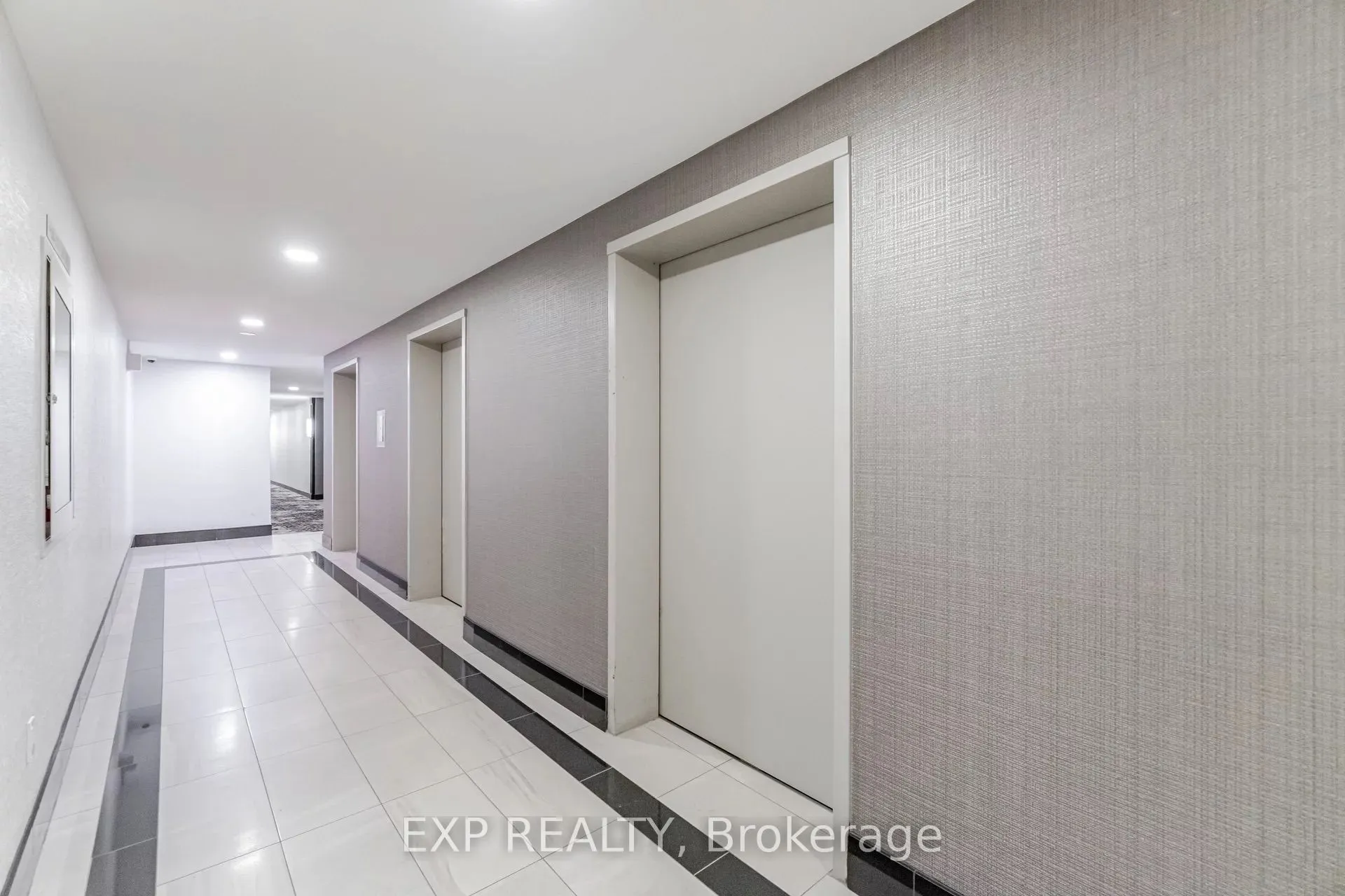 511 The West Mall, #508