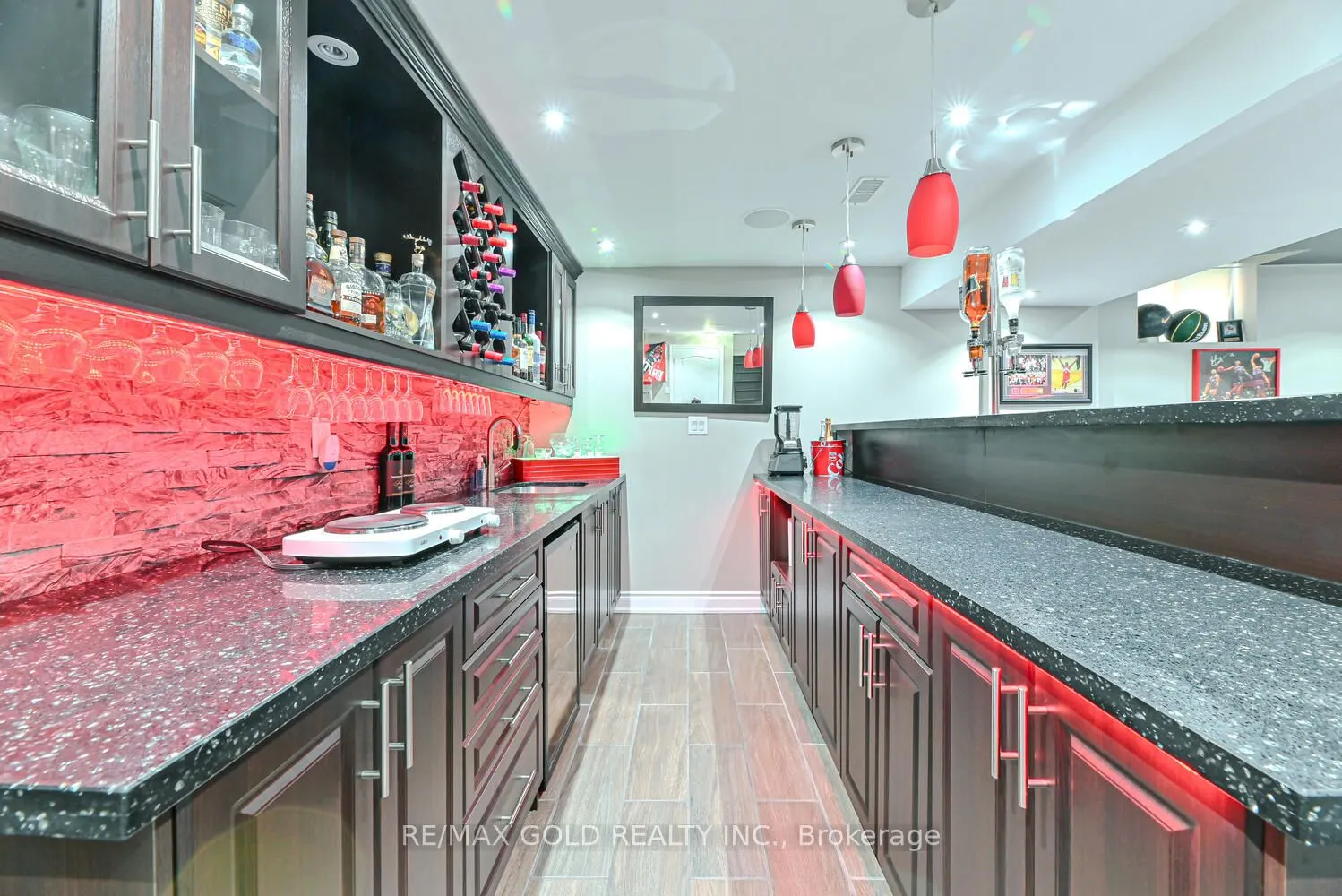 9 Natronia Trail