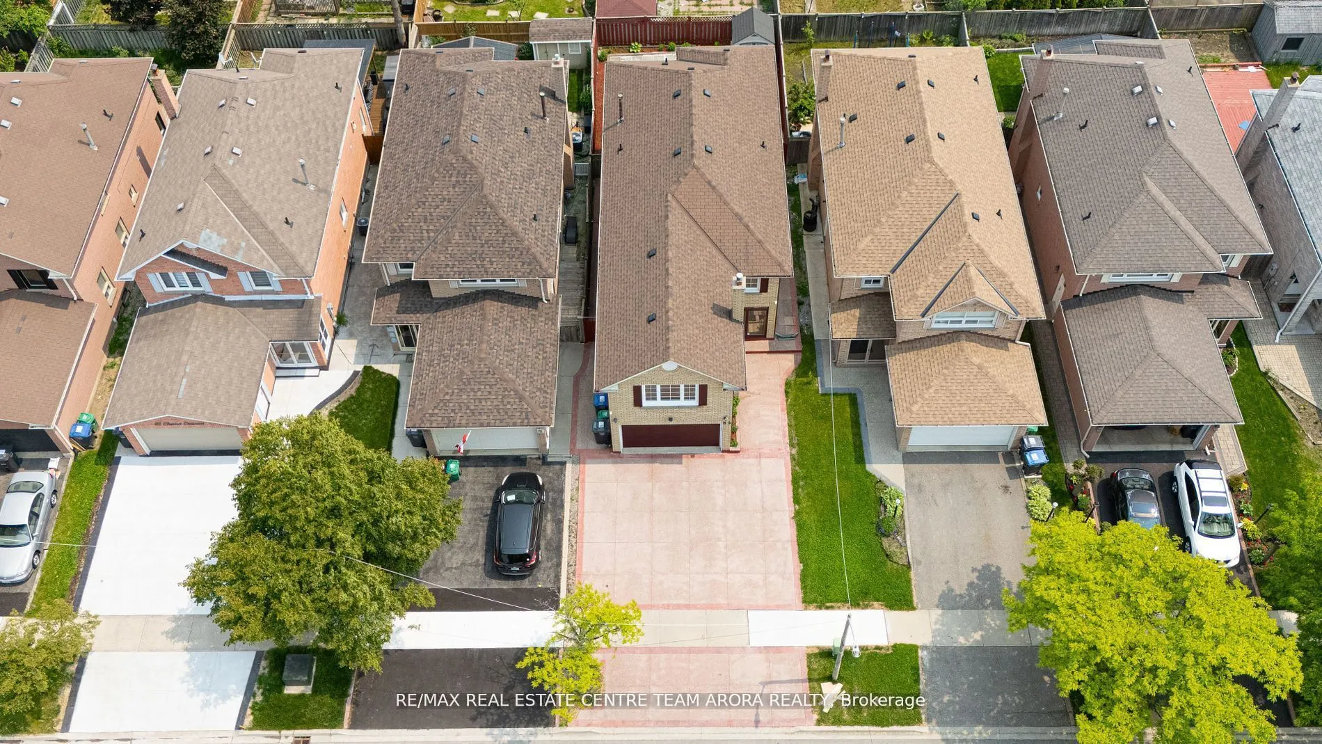 53 Cheviot Crescent