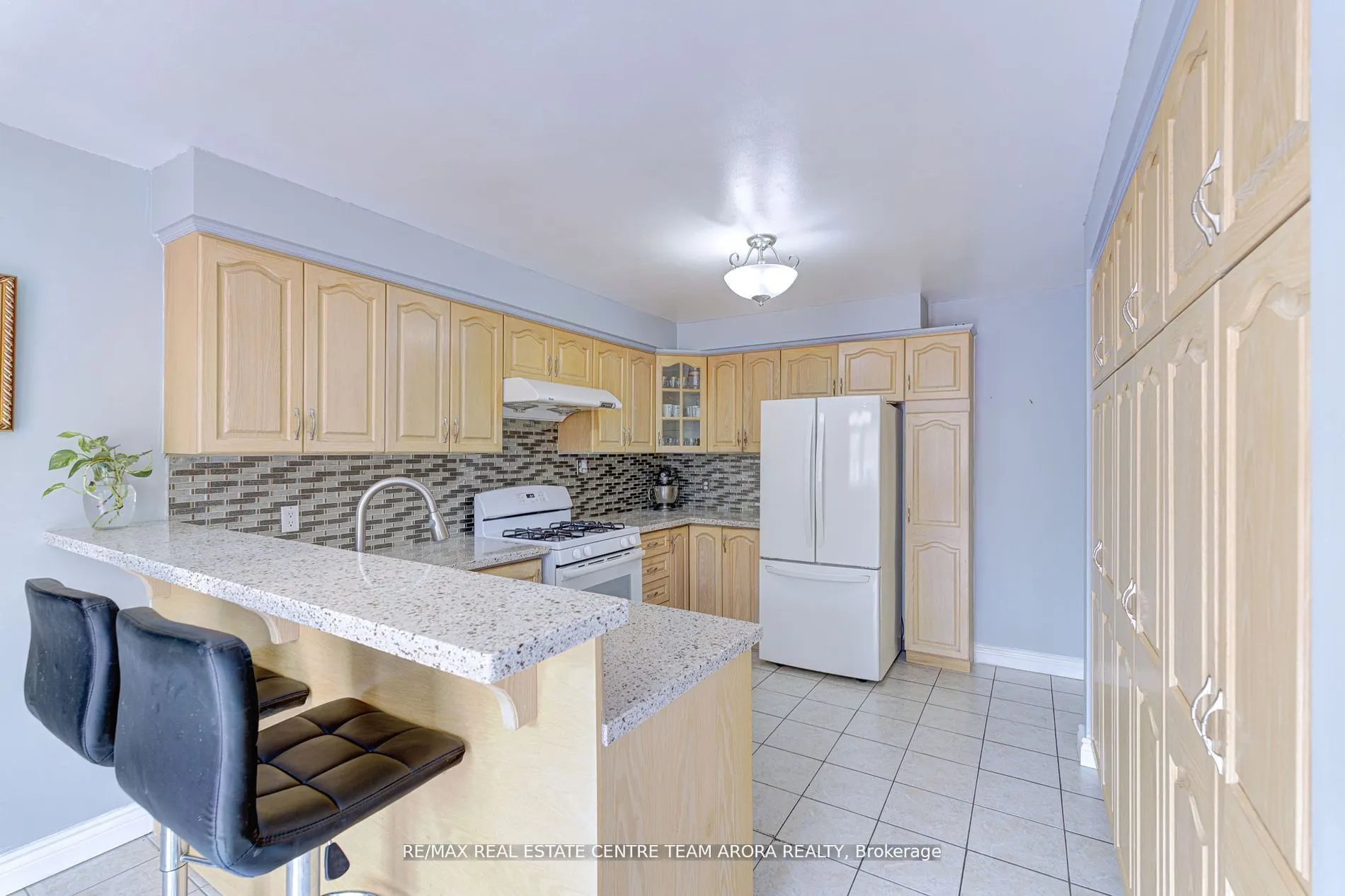53 Cheviot Crescent