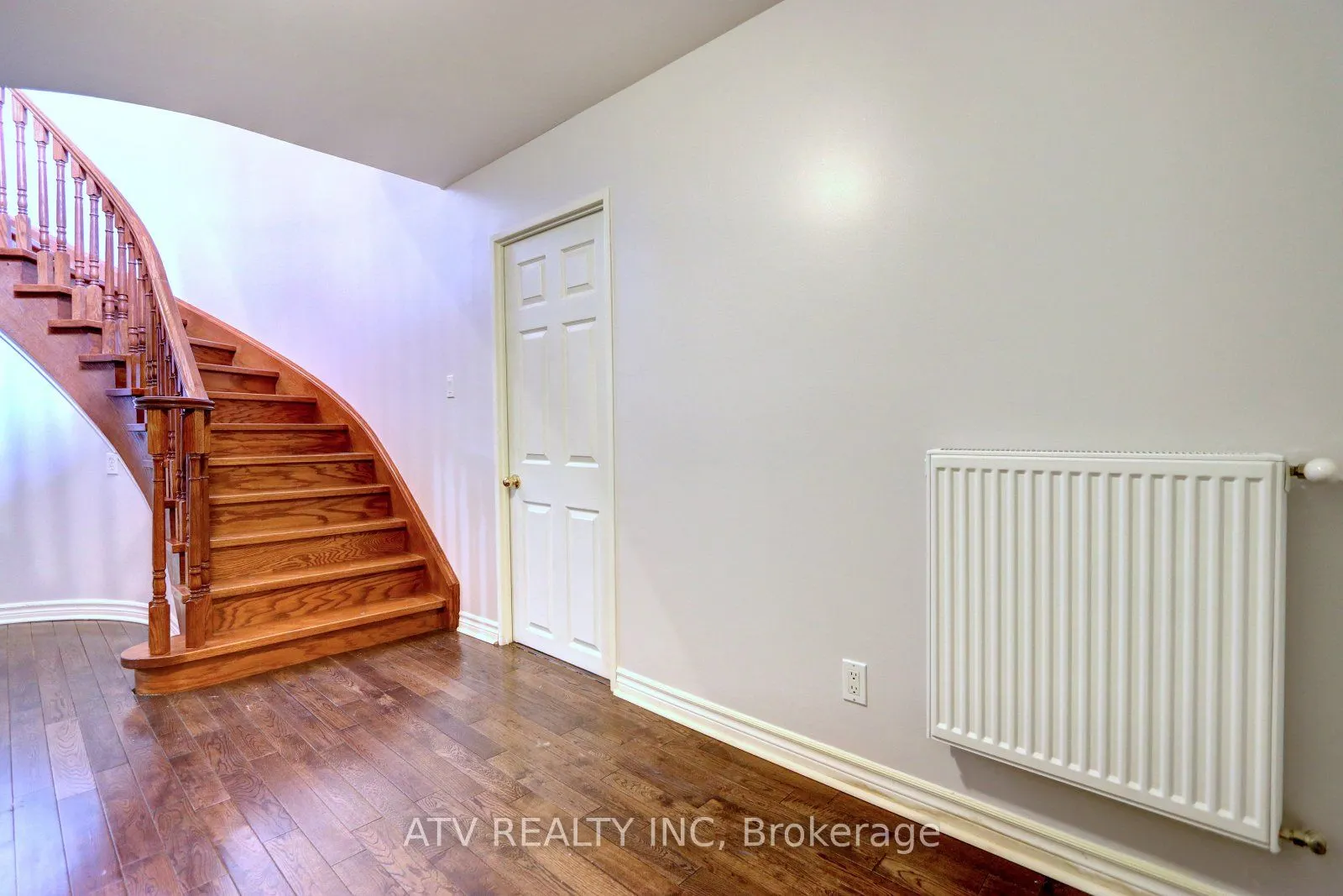 31 Shaver Avenue S