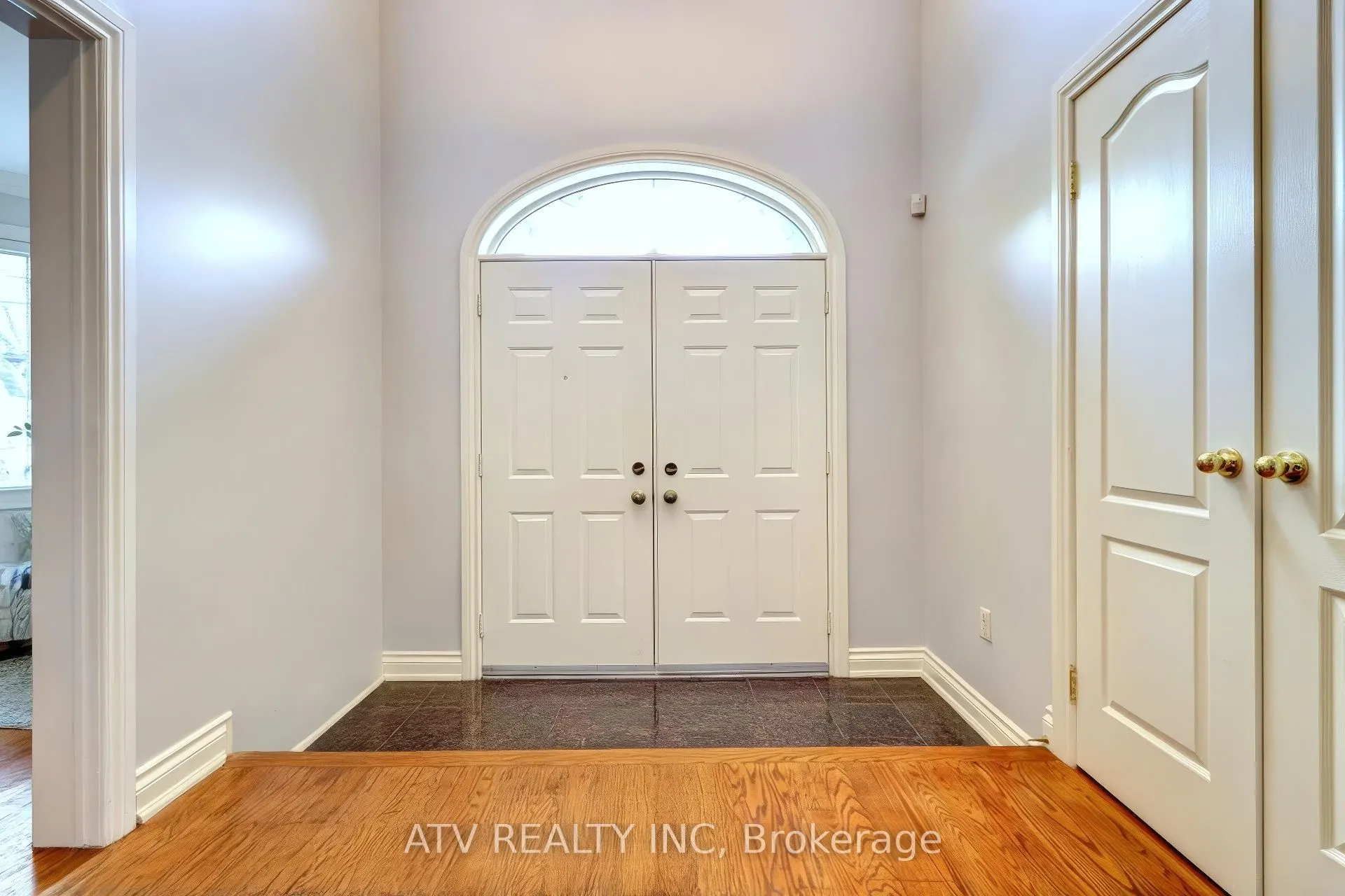 31 Shaver Avenue S