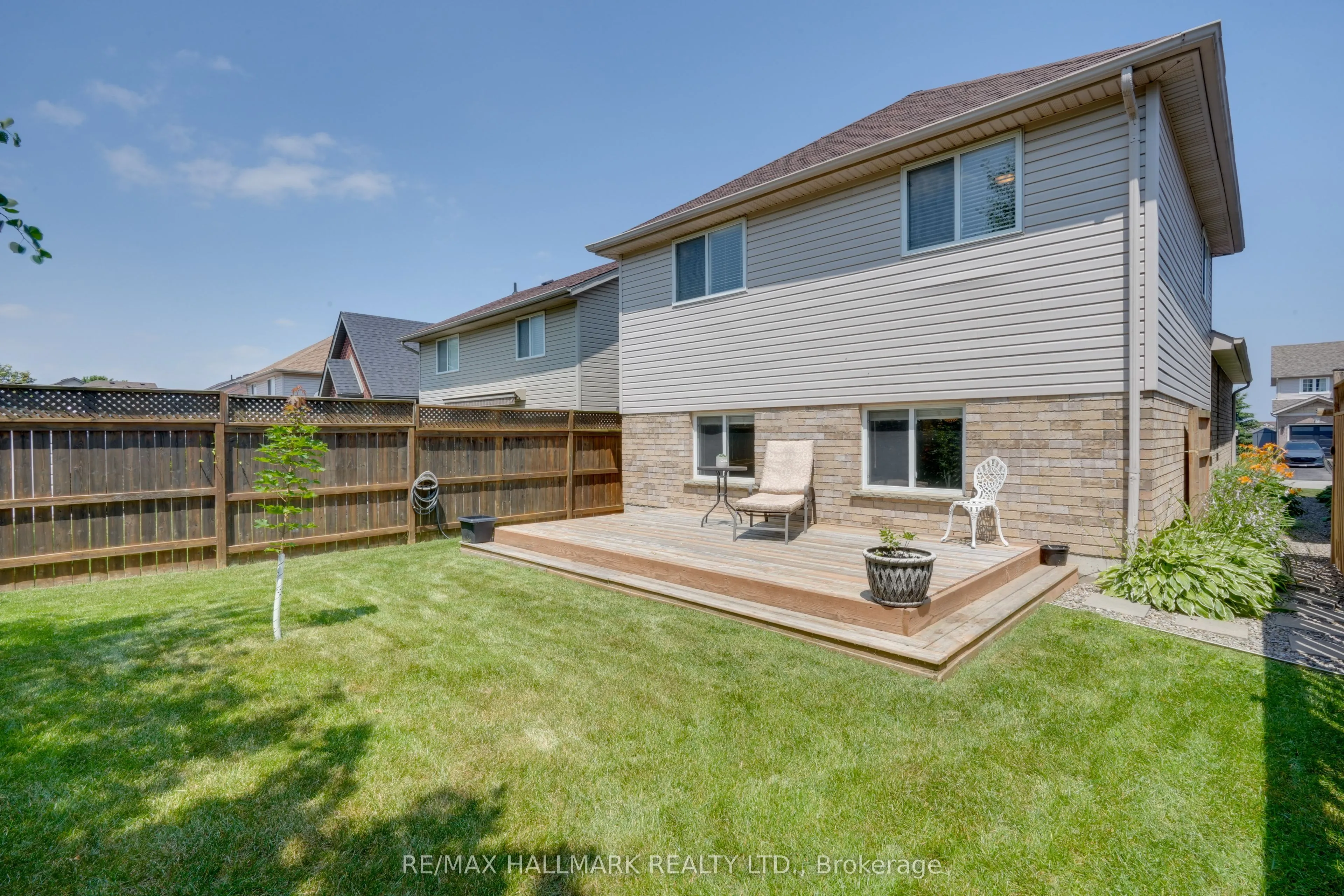 10 Cameron Court