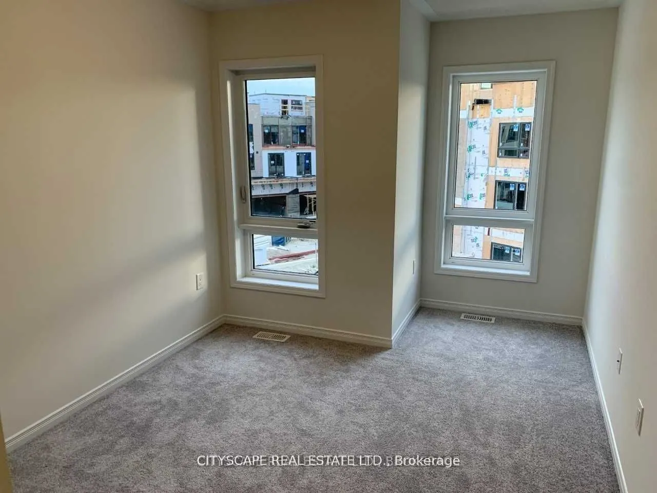 21 Woodstream Drive