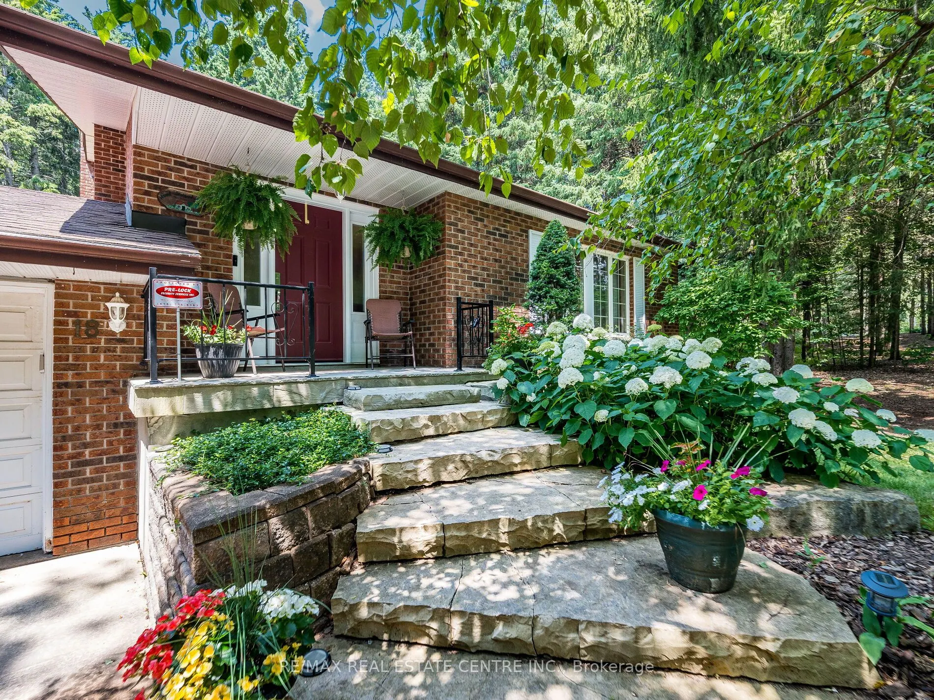 18 Damascus Drive