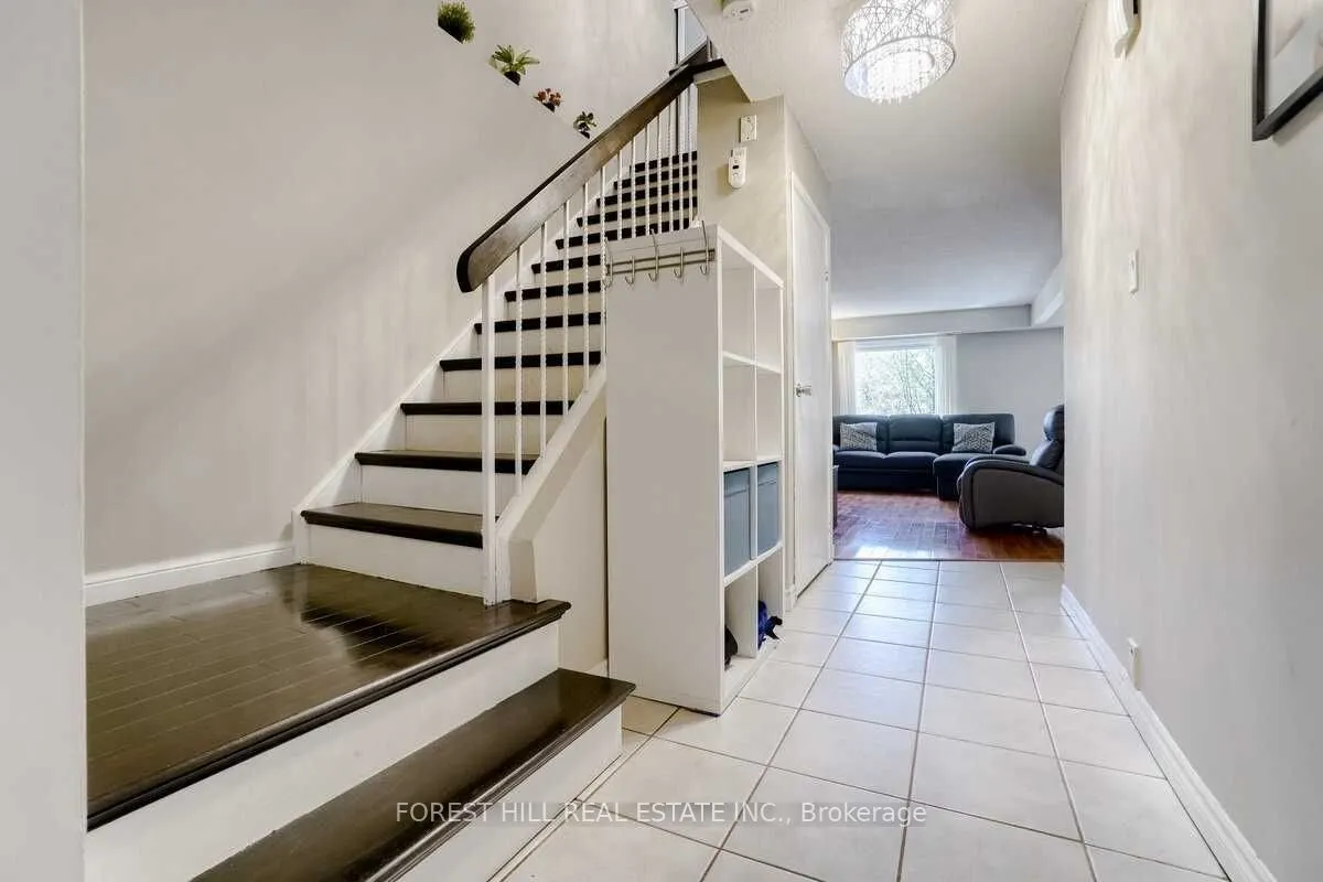 60 Hanson Road, #1