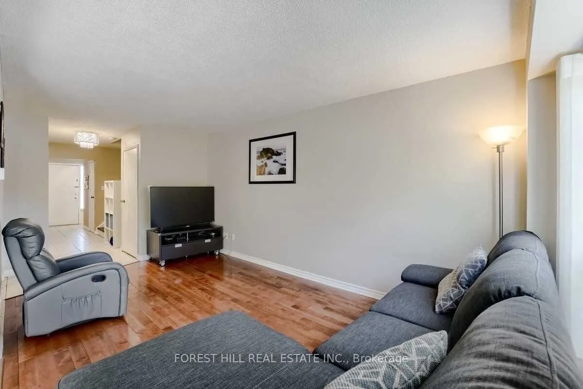 60 Hanson Road, #1