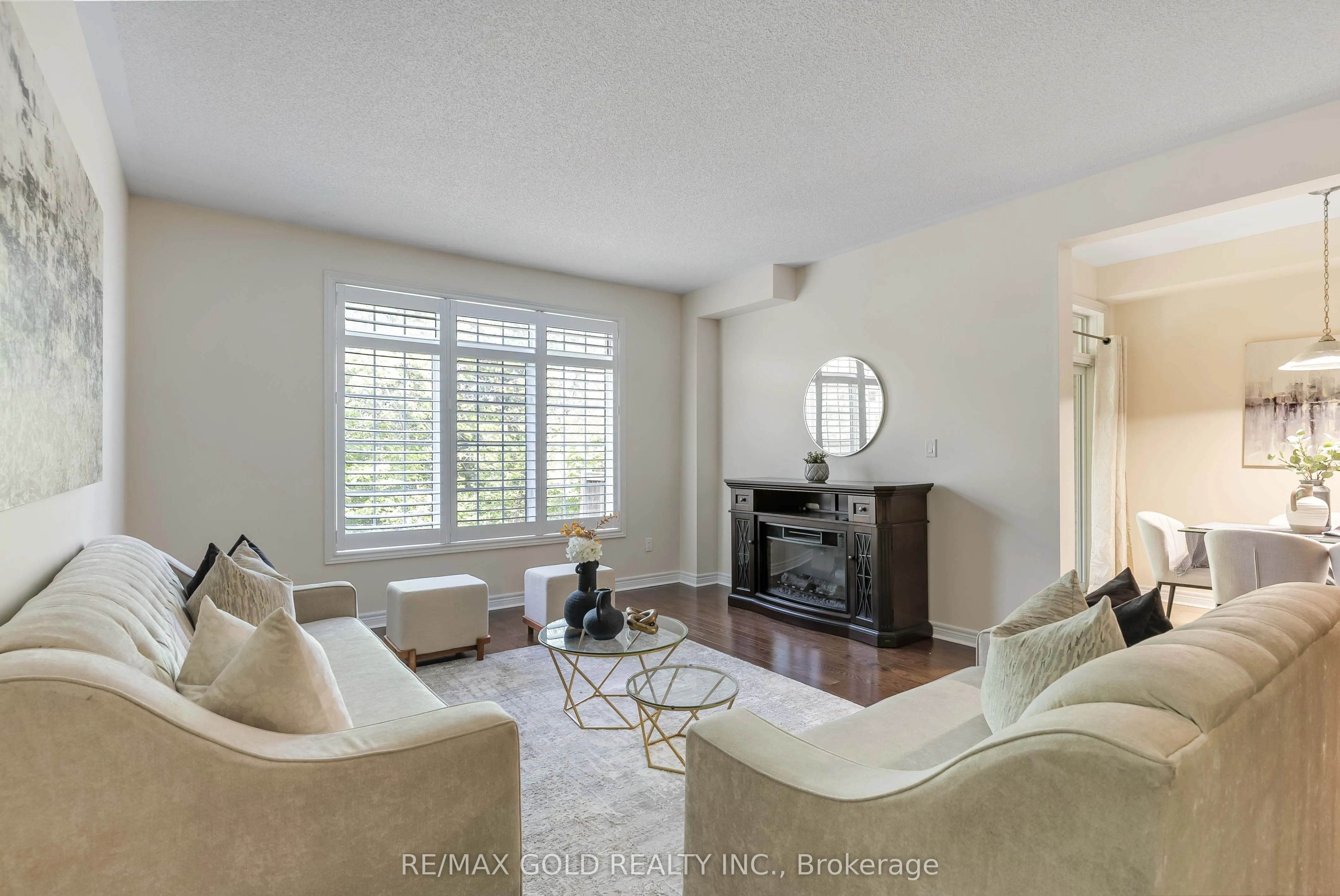 7 Mccardy Court