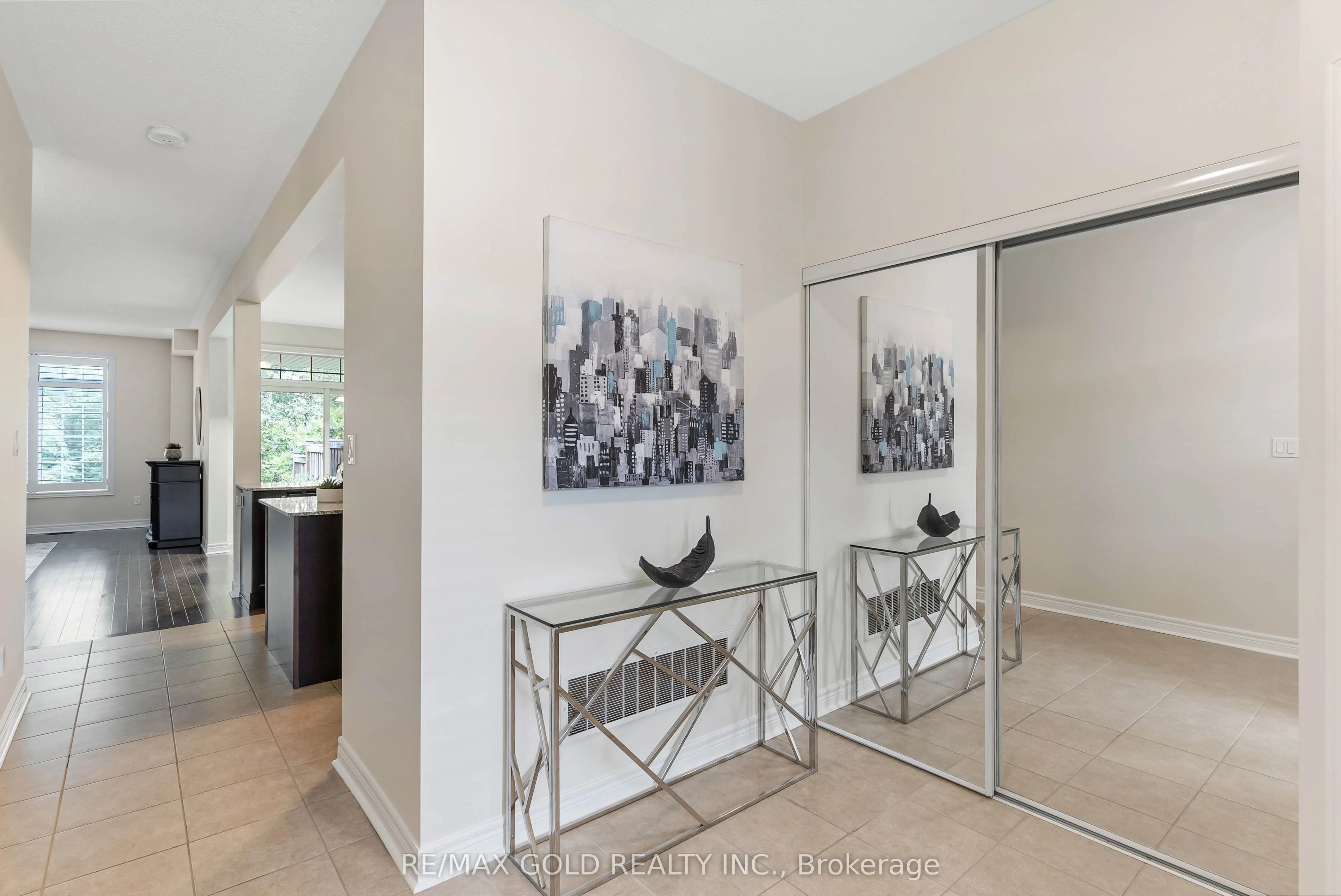 7 Mccardy Court