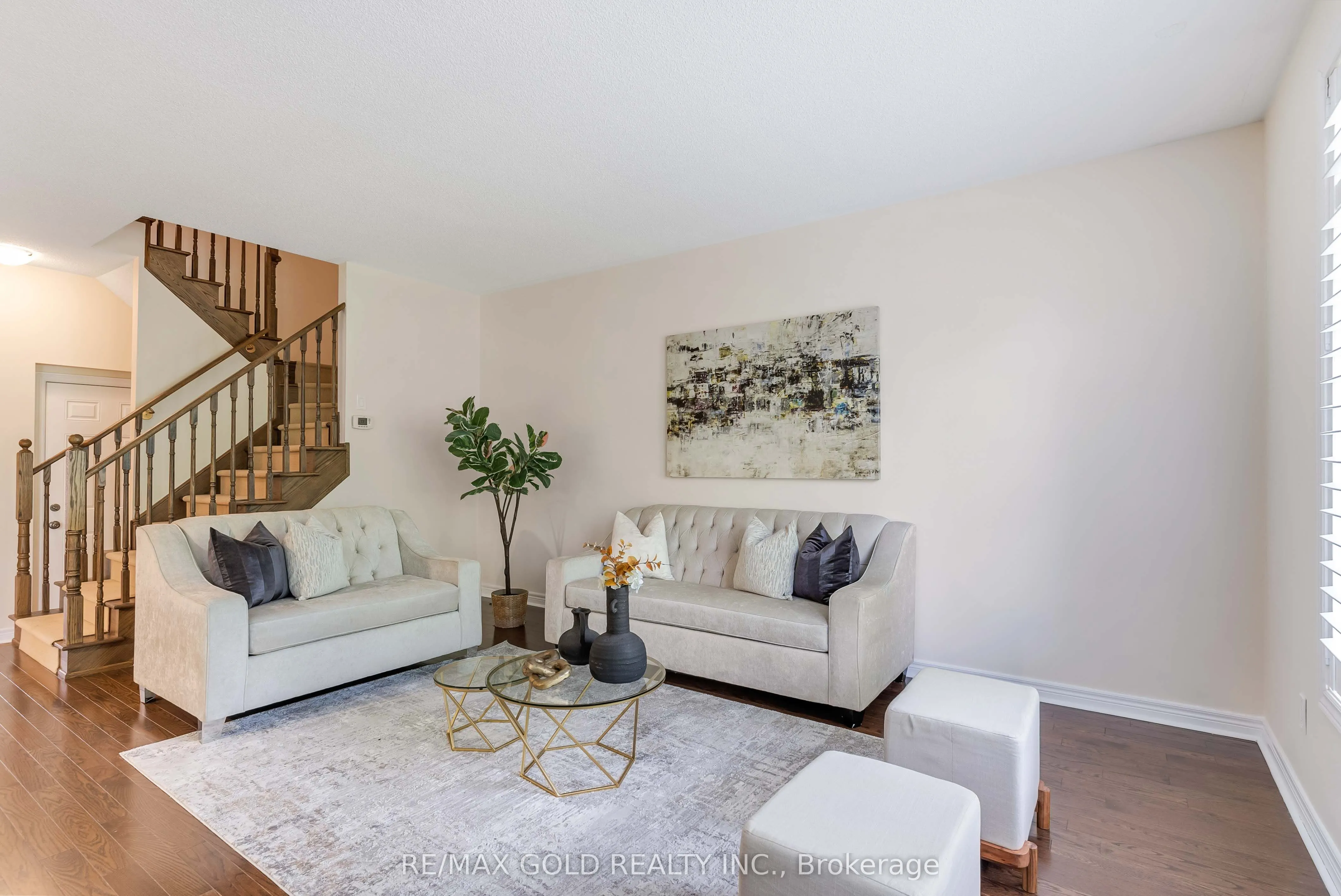 7 Mccardy Court