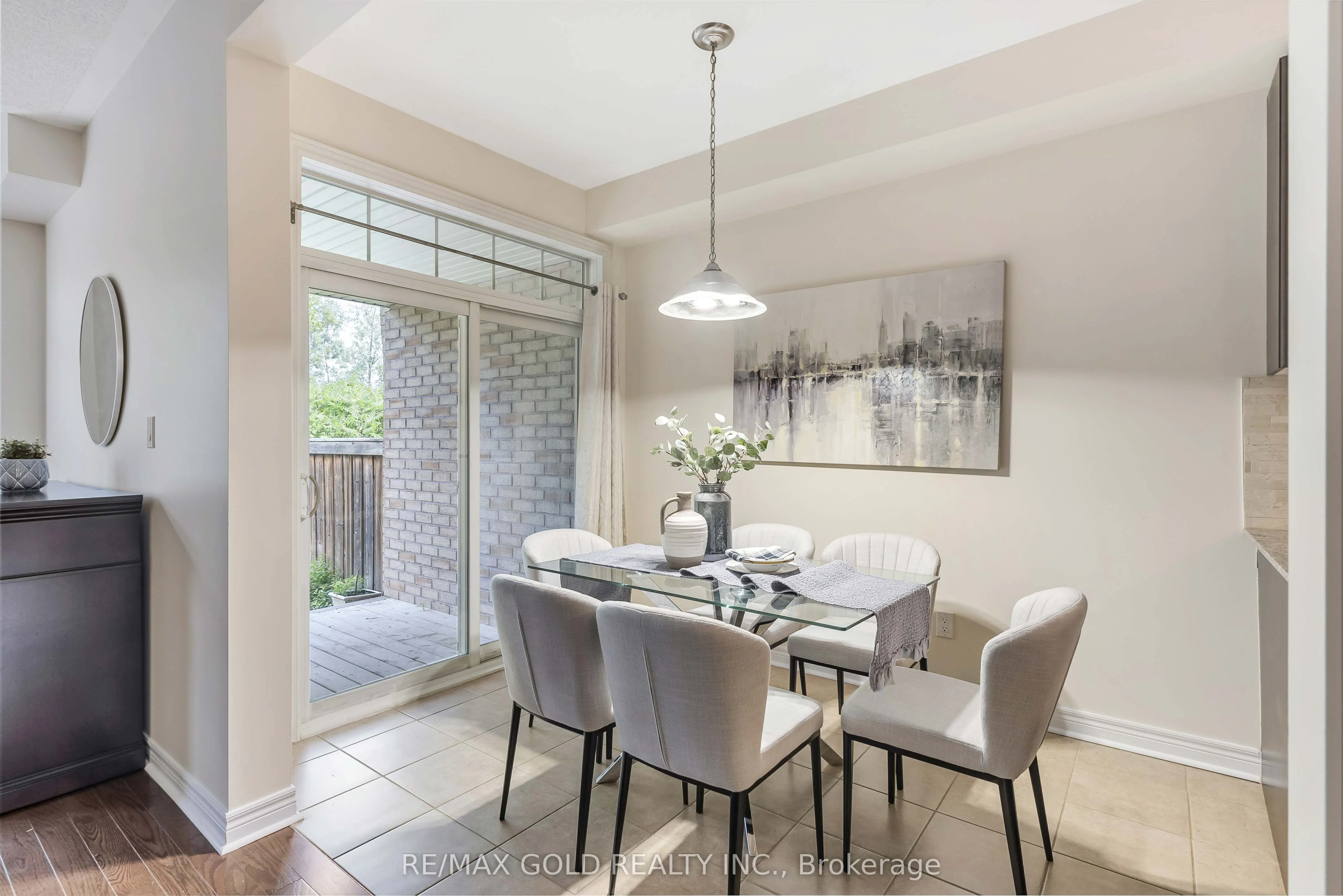 7 Mccardy Court