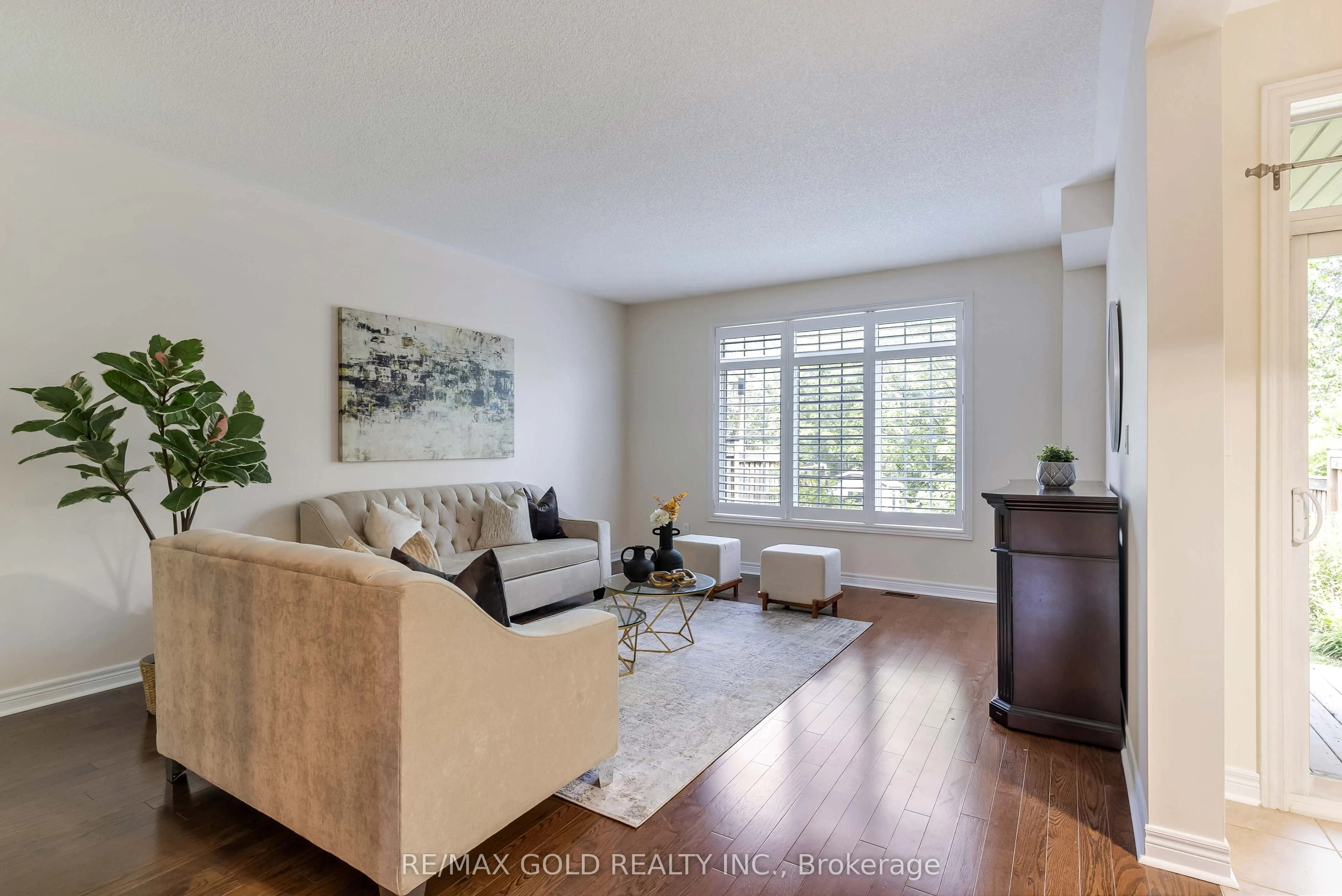 7 Mccardy Court