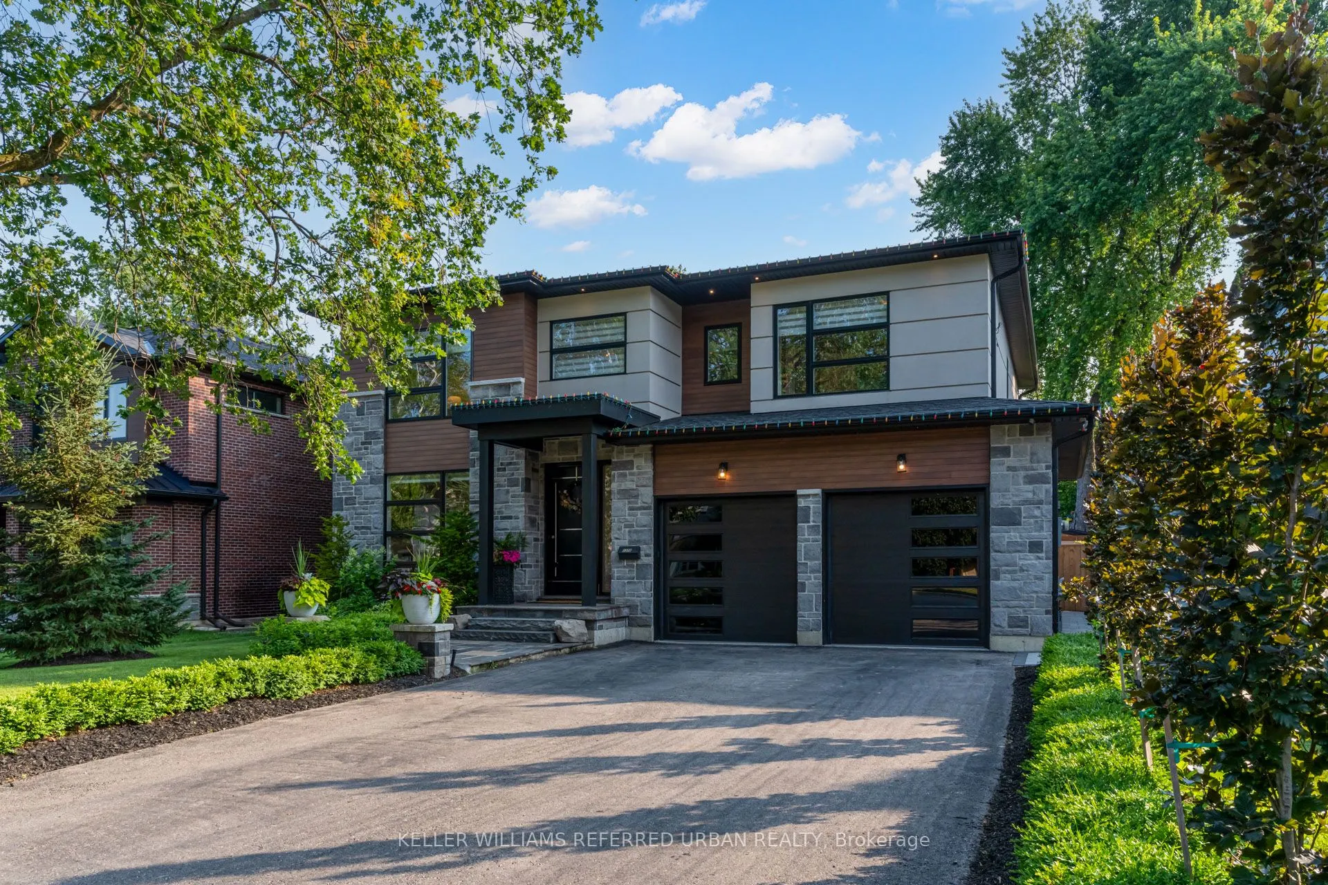 1376 Applewood Road