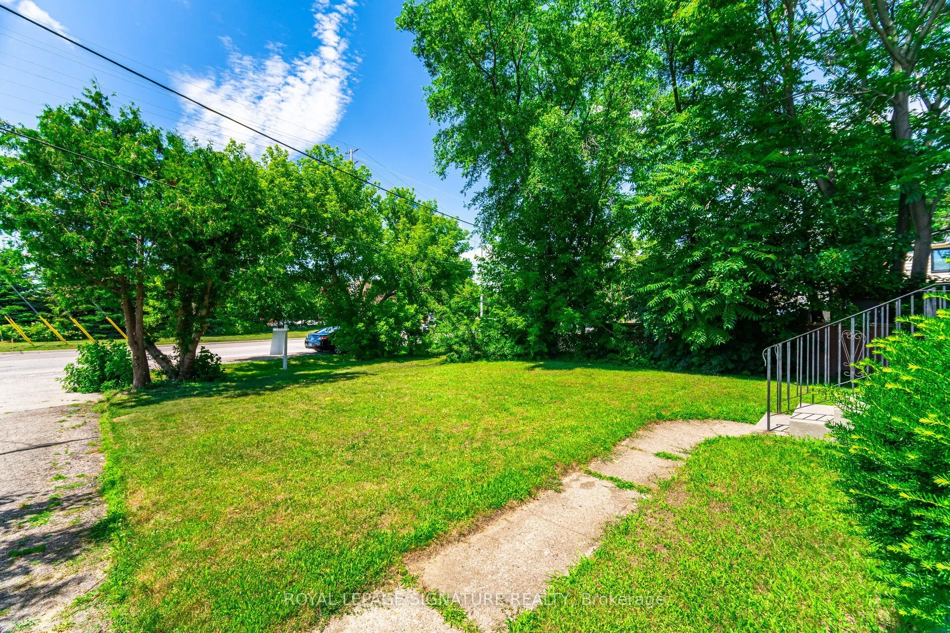 2015 Stanfield Road