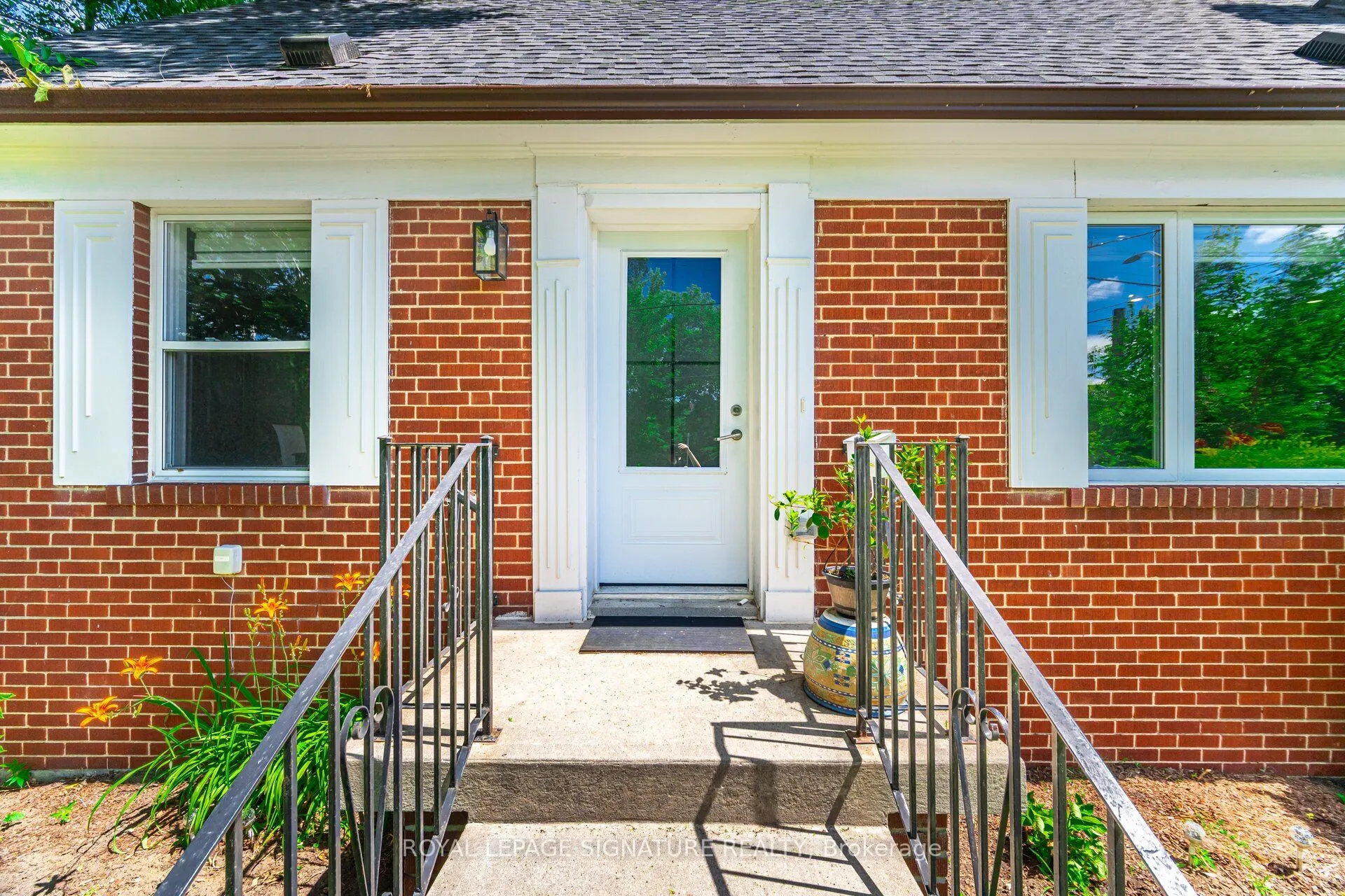 2015 Stanfield Road