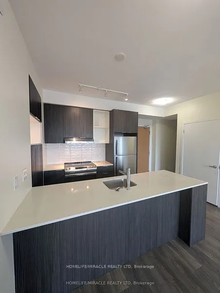 2520 Eglinton Avenue W, #1611