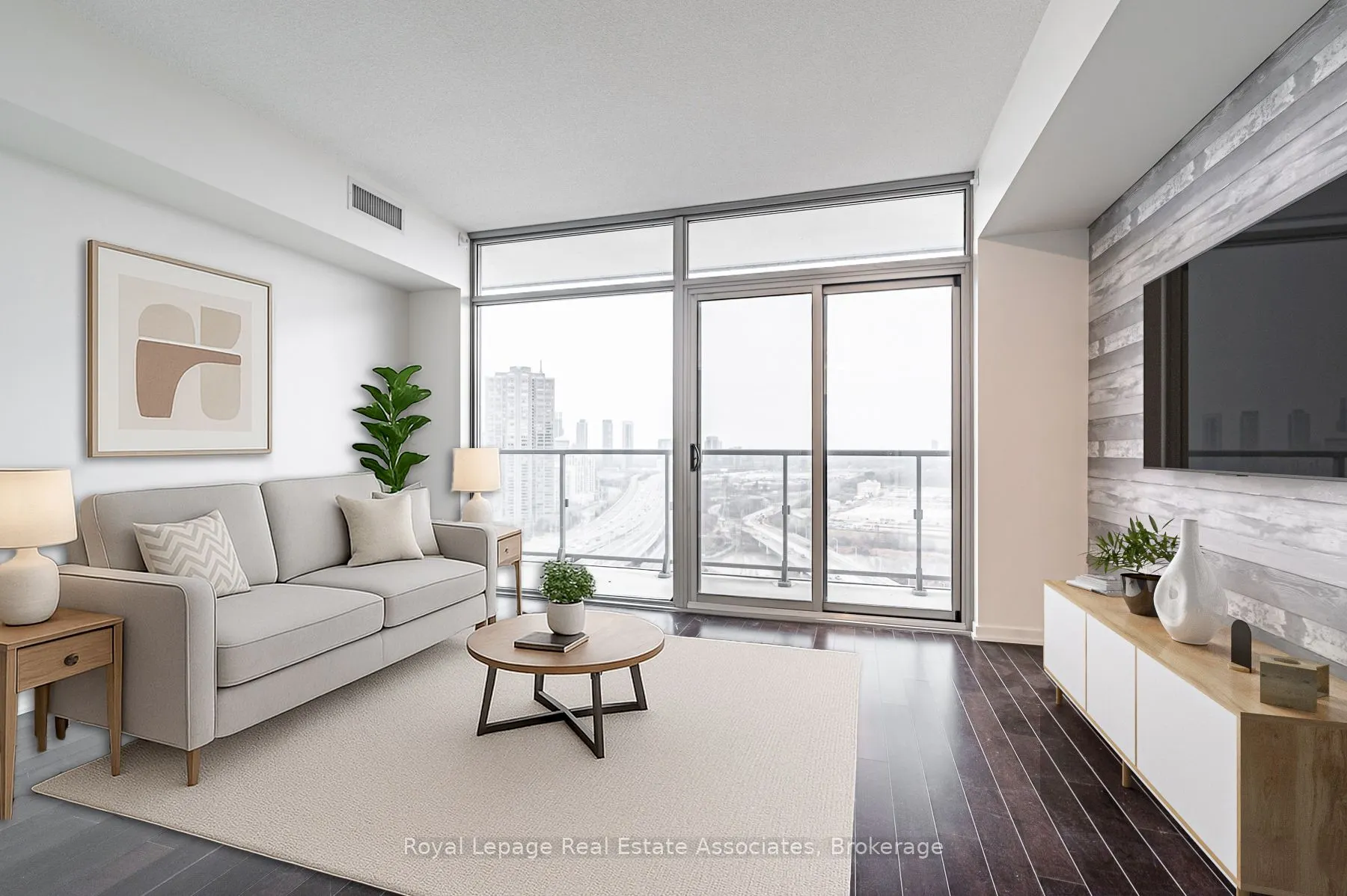 105 The Queensway, #2206