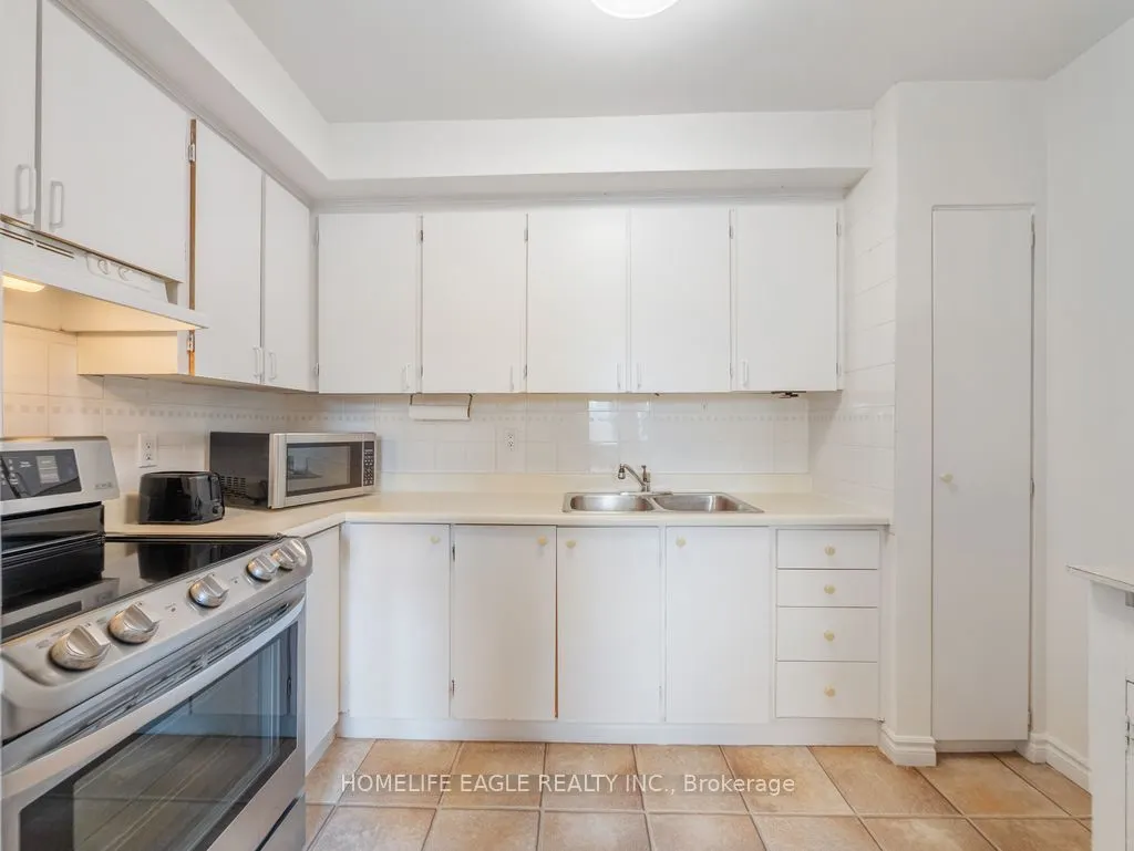7255 Dooley Drive, #16
