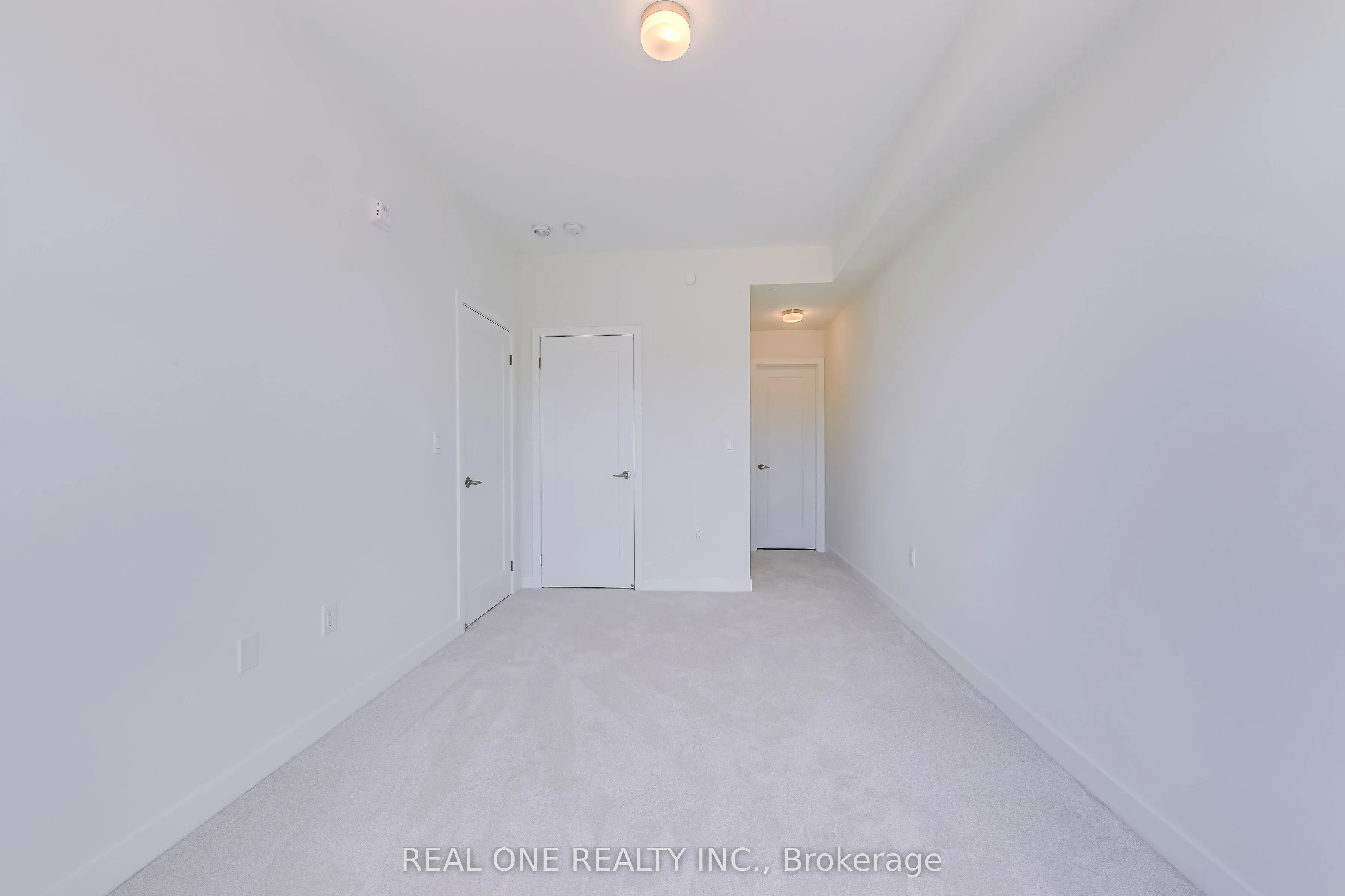 3566 Colonial Drive, #22