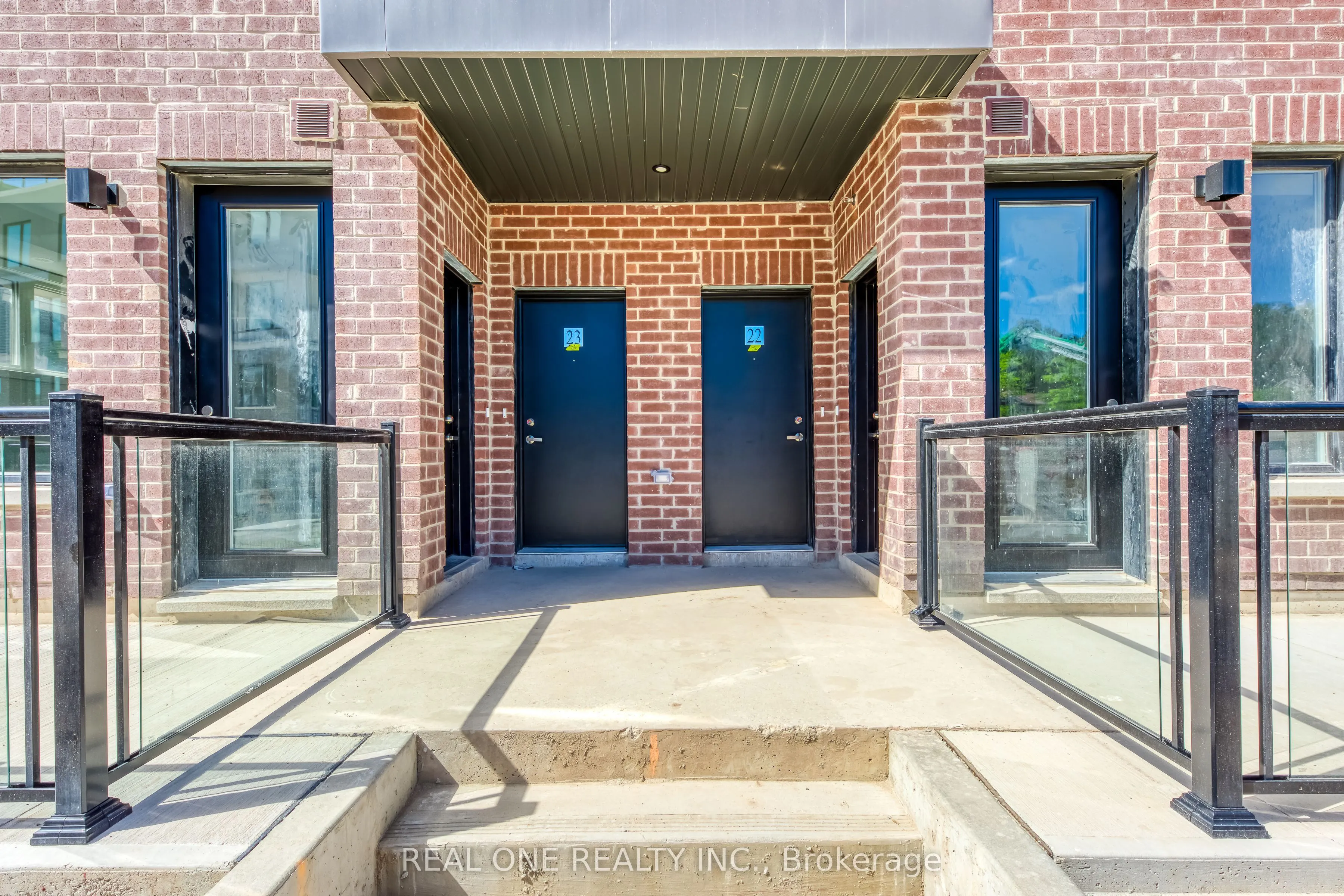 3566 Colonial Drive, #22