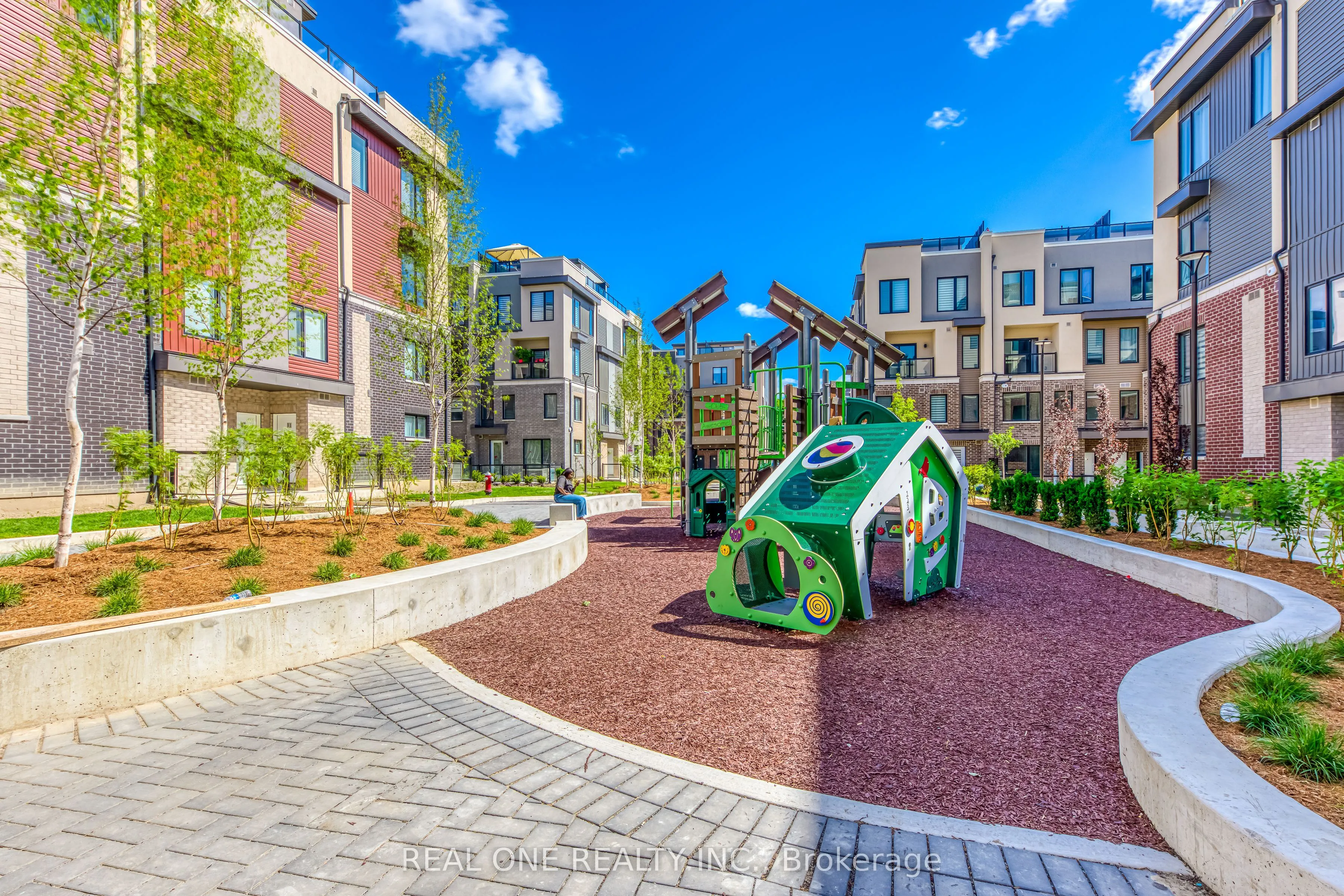 3566 Colonial Drive, #22