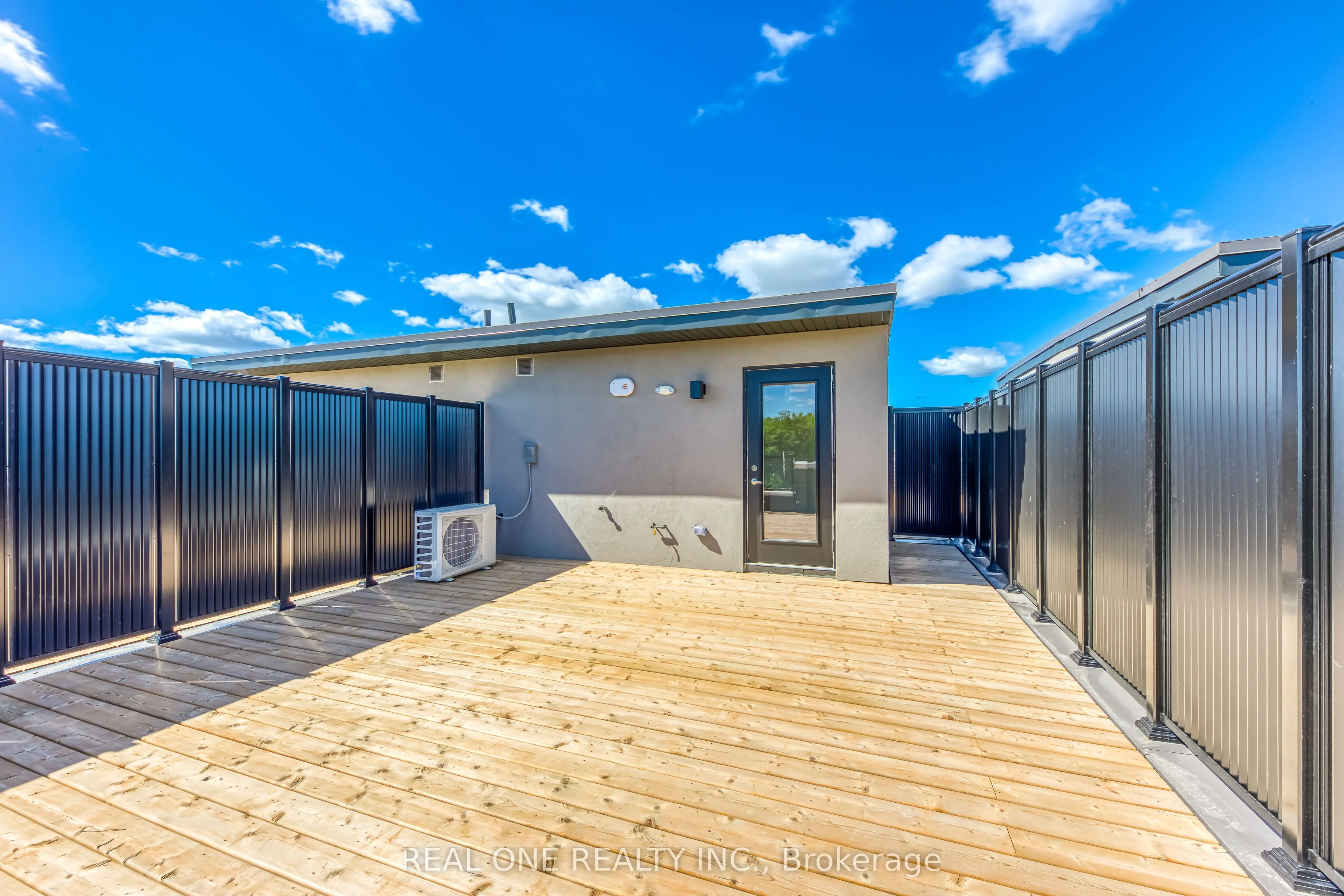 3566 Colonial Drive, #22