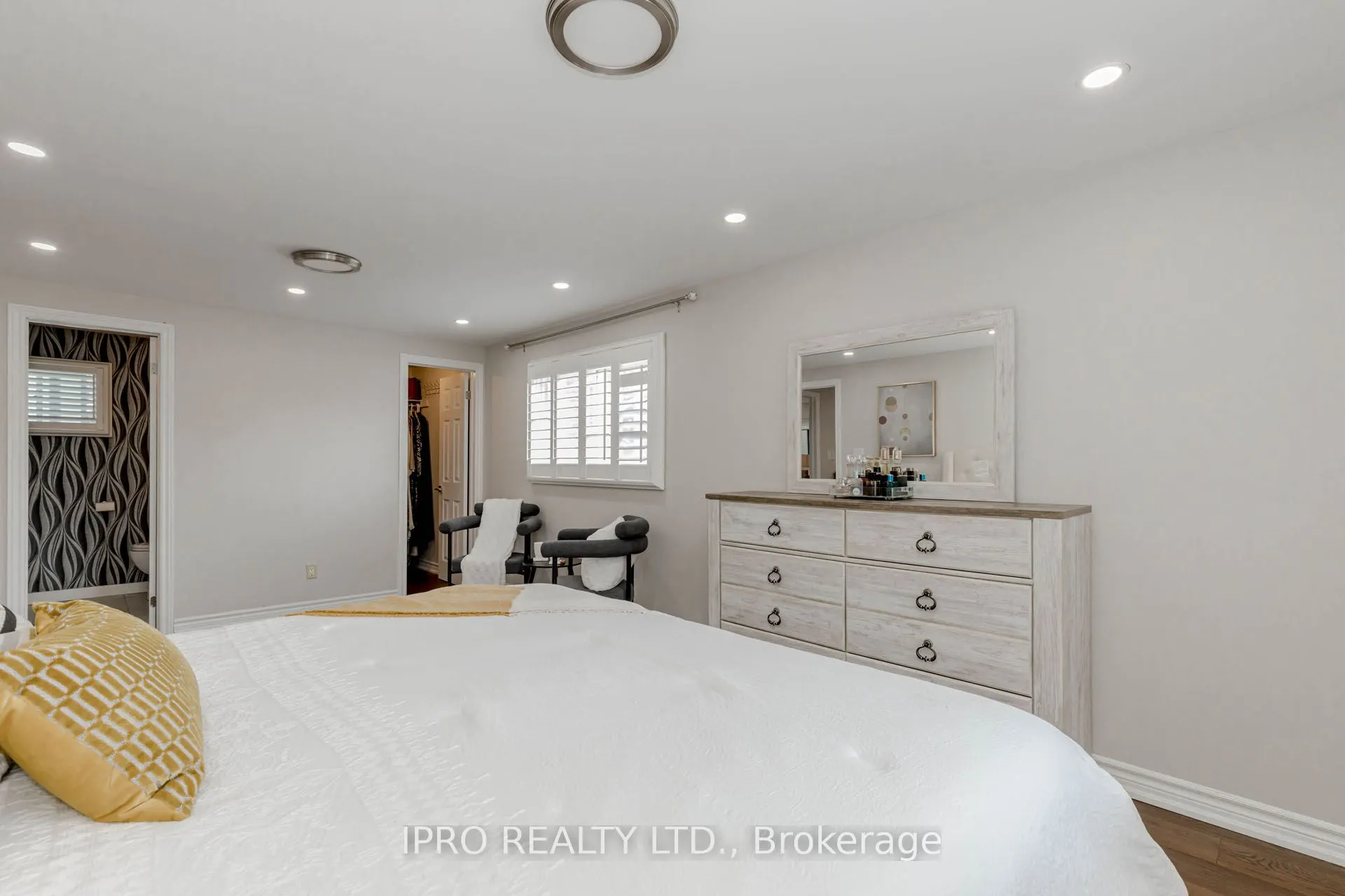6101 Edenwood Drive