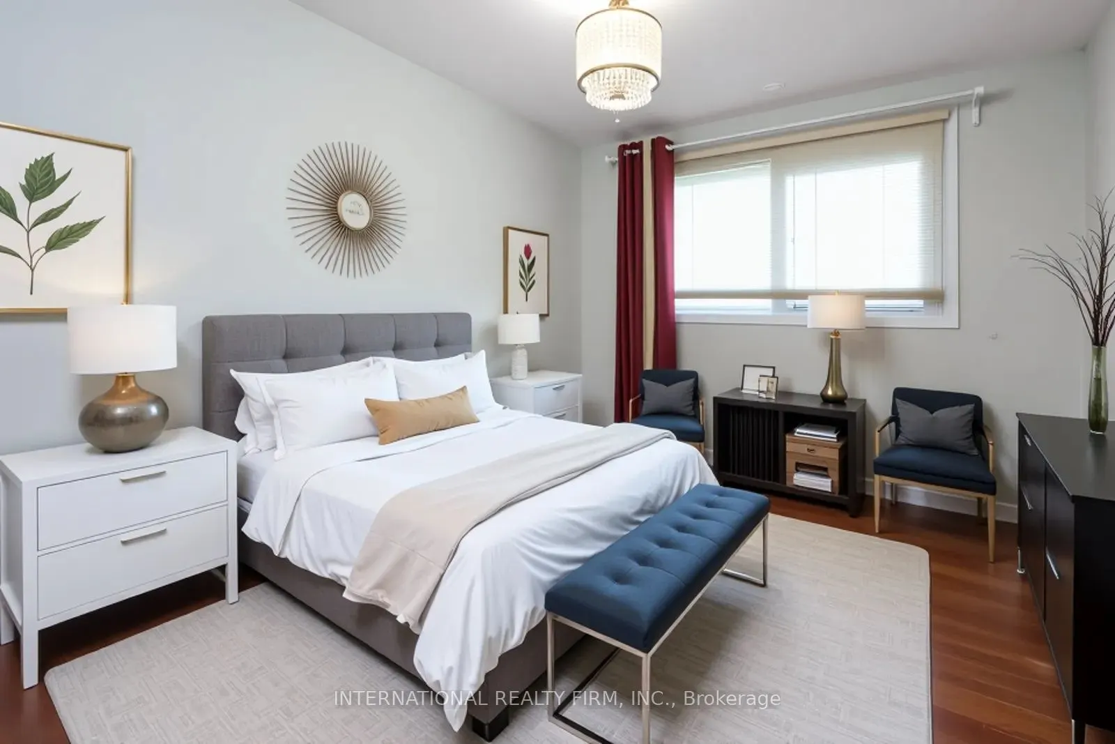 3352 Queen Frederica Drive