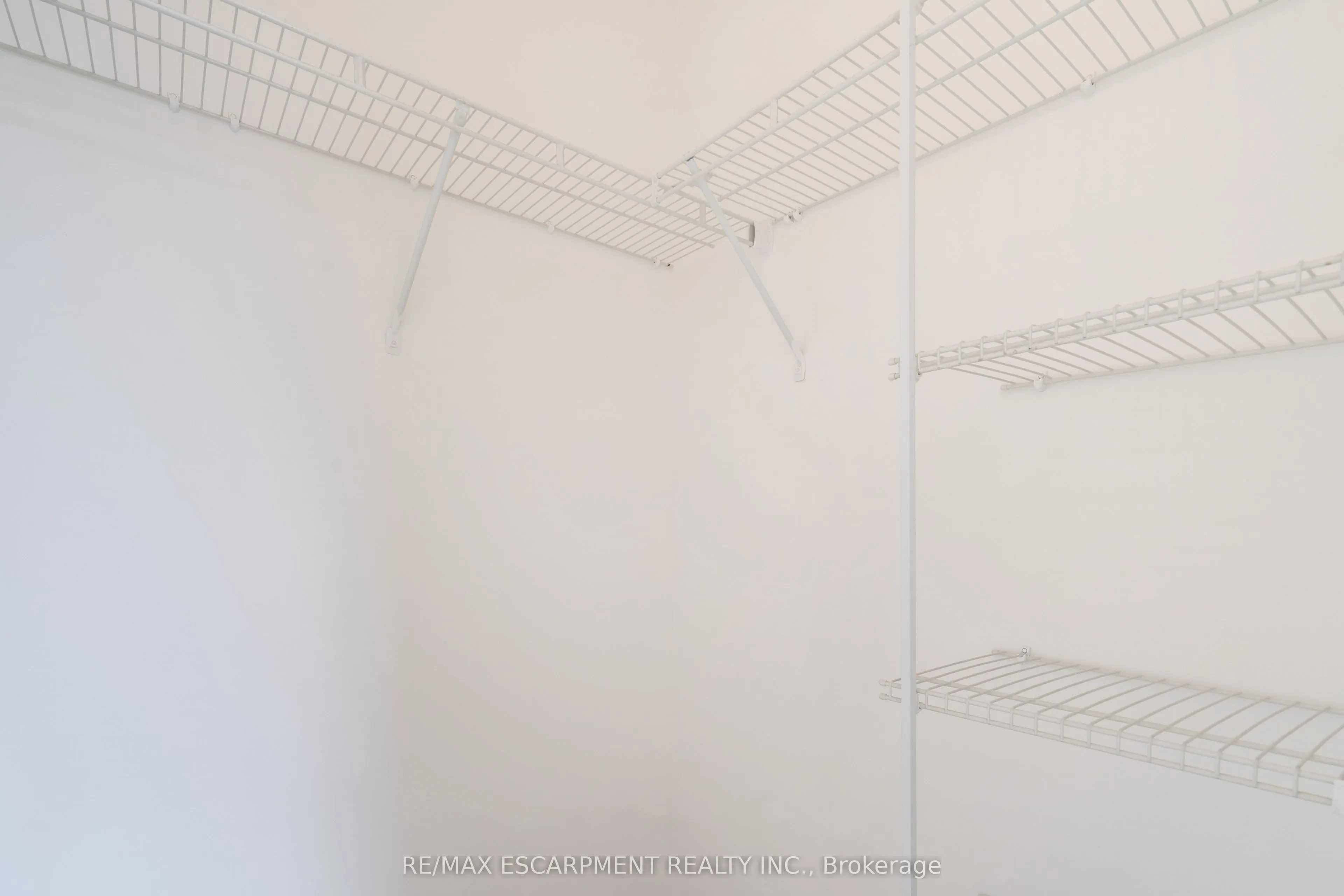 2230 Lake shore Boulevard W, #303