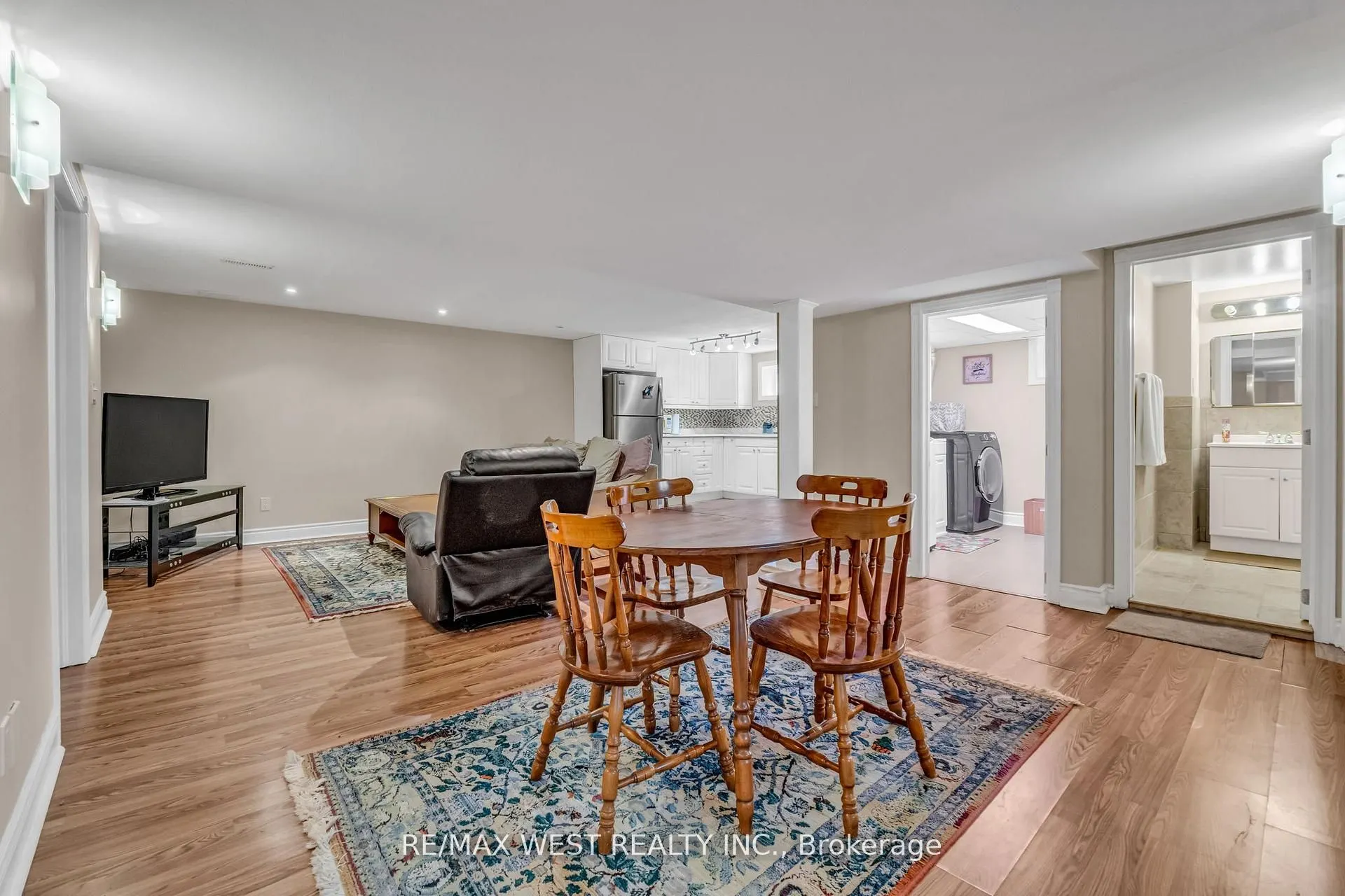 15 Breadner Drive