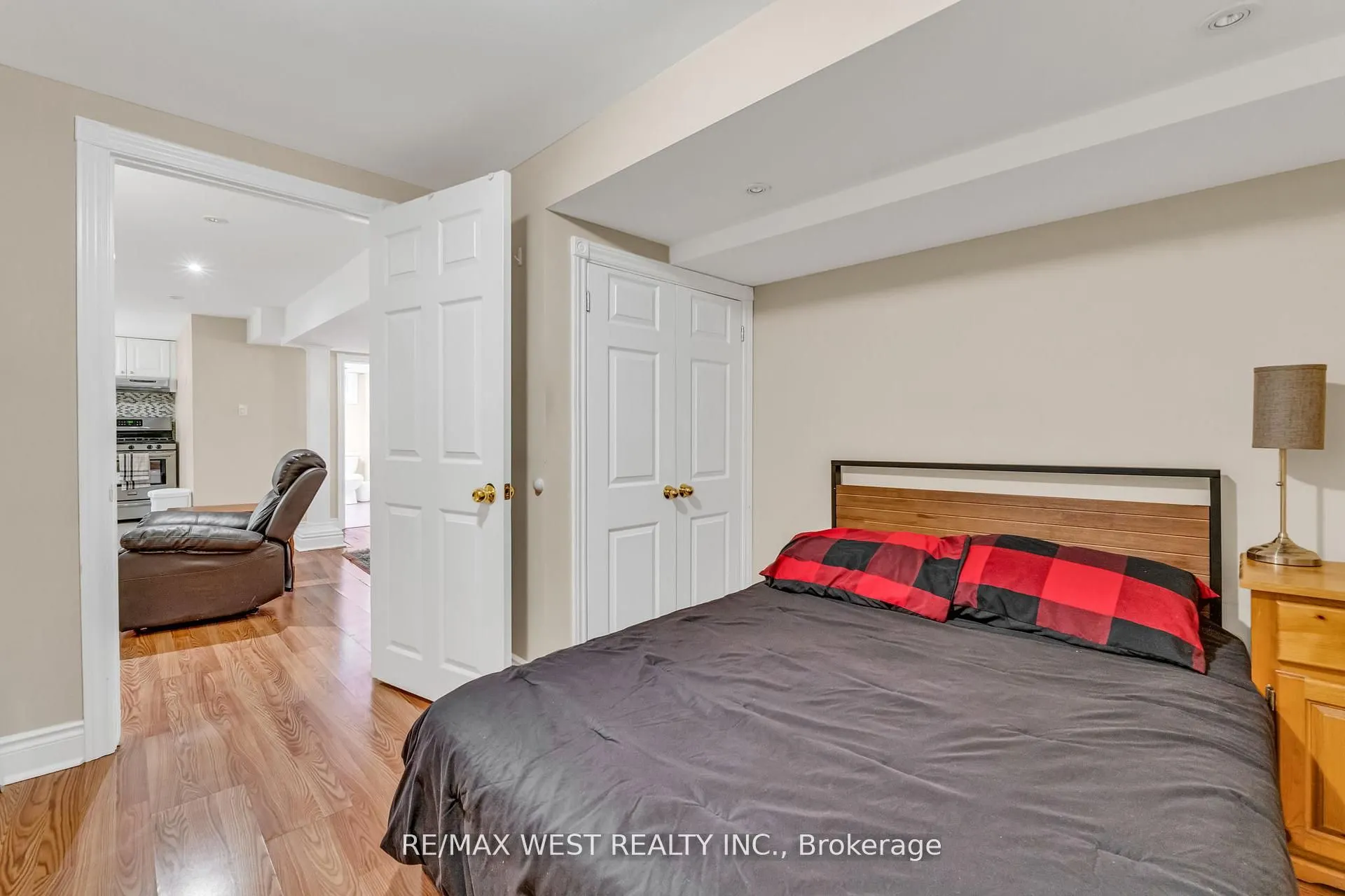 15 Breadner Drive
