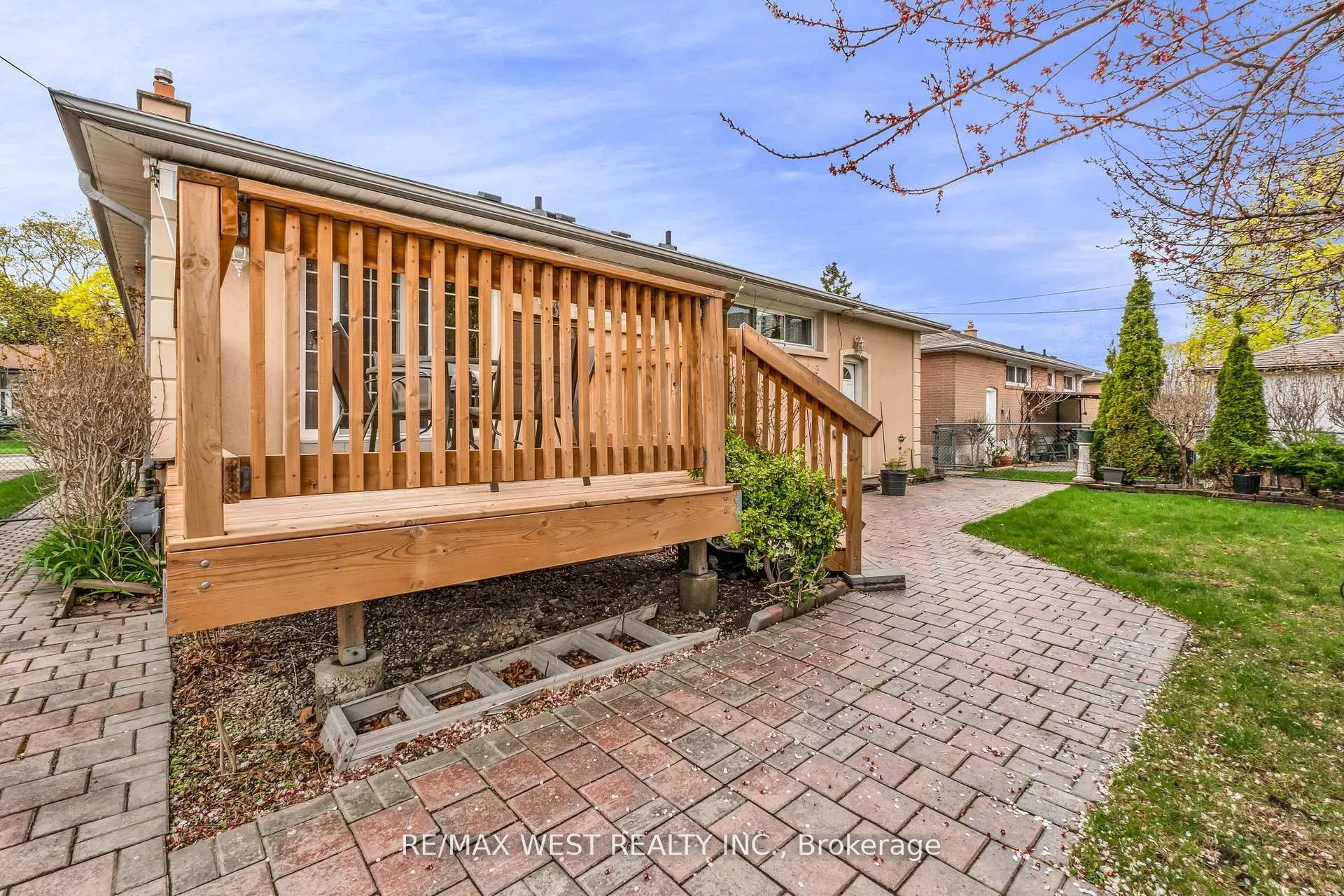 15 Breadner Drive