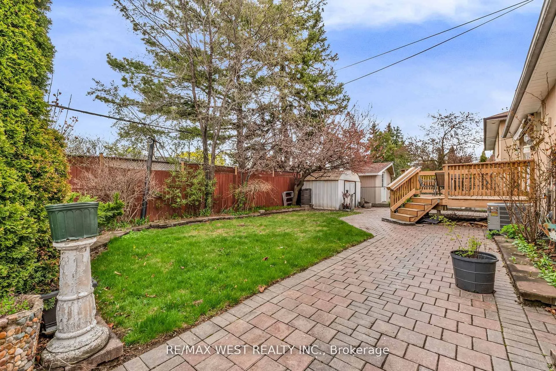 15 Breadner Drive