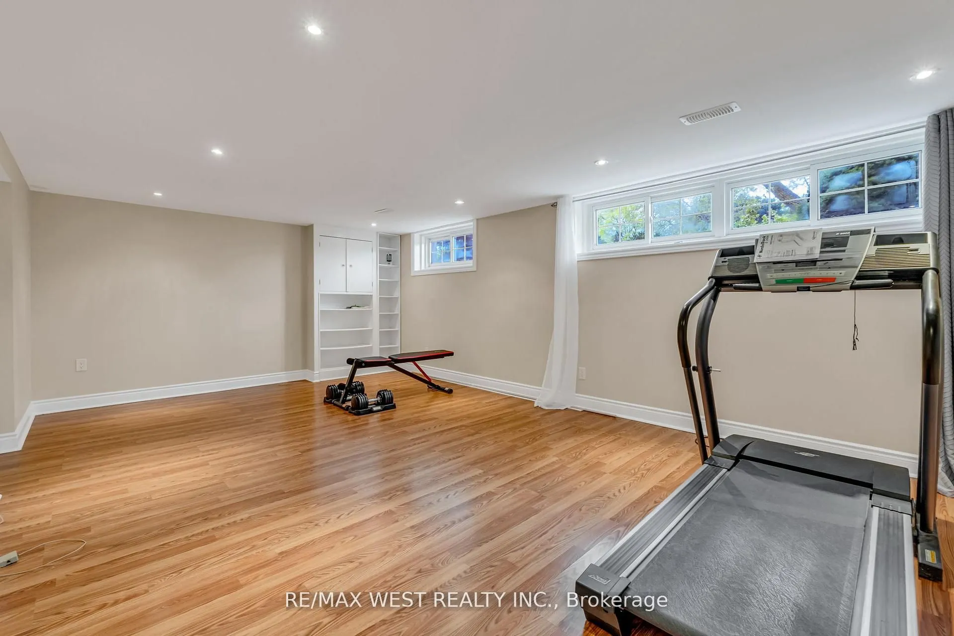 15 Breadner Drive