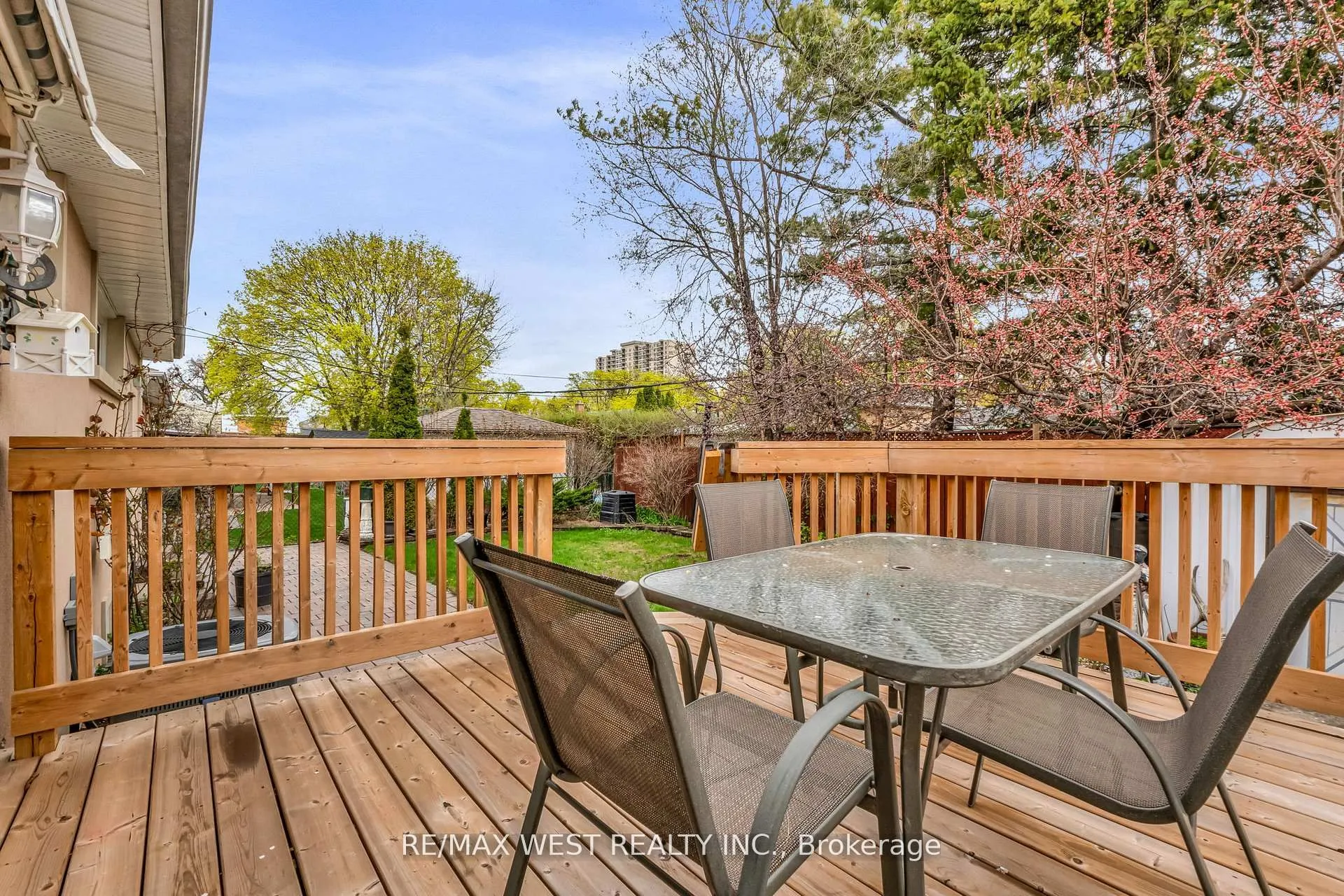 15 Breadner Drive