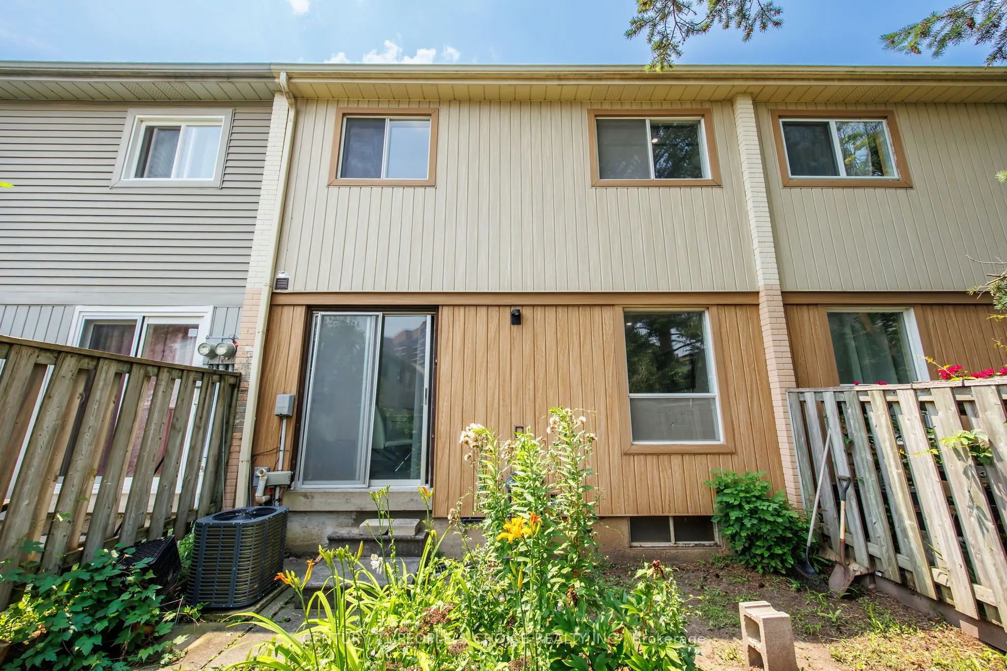 3500 Glen Erin Drive, #23